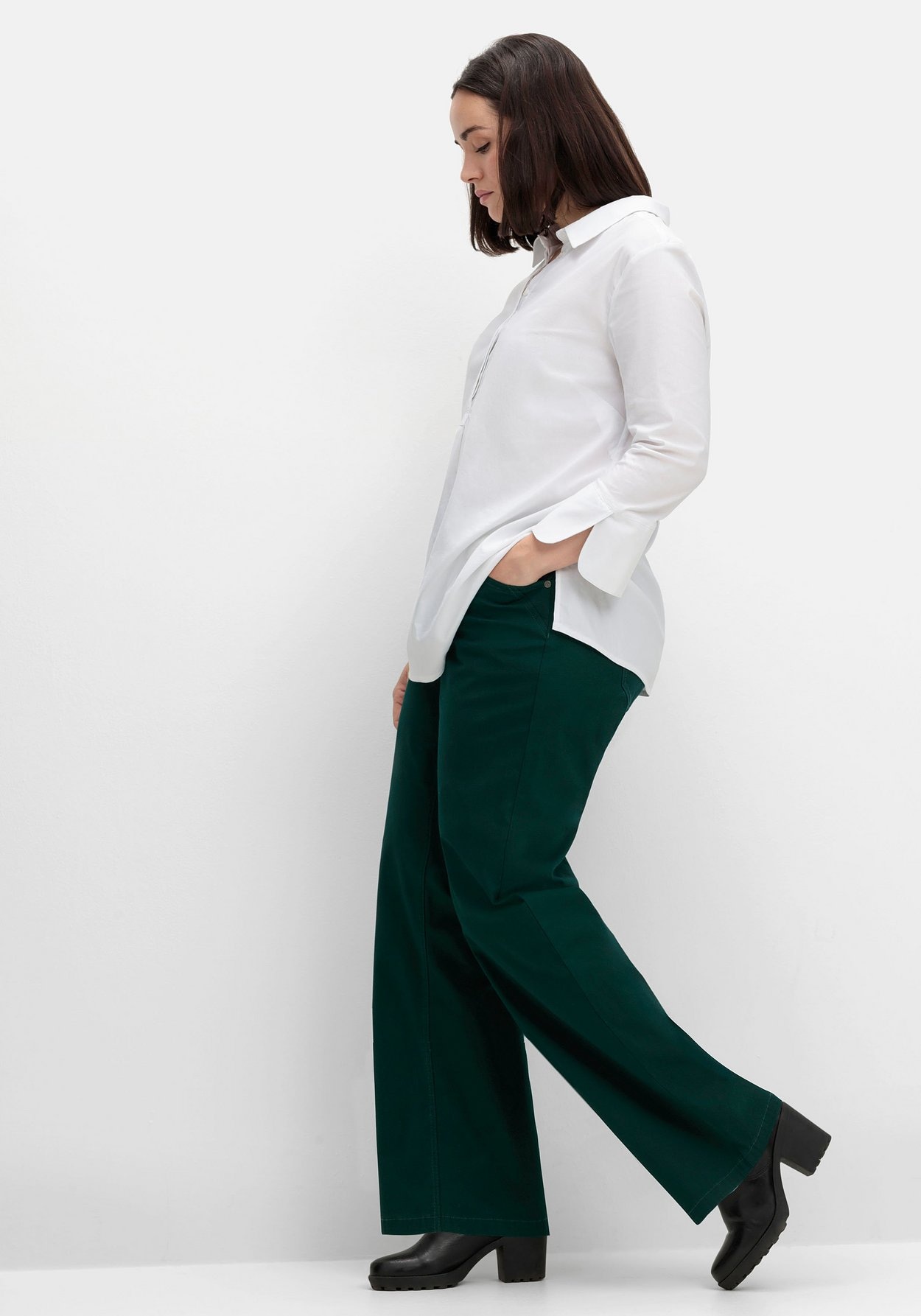 Sheego Stretch-Hose »Weite Hose im Curvy-Schnitt ELLA«