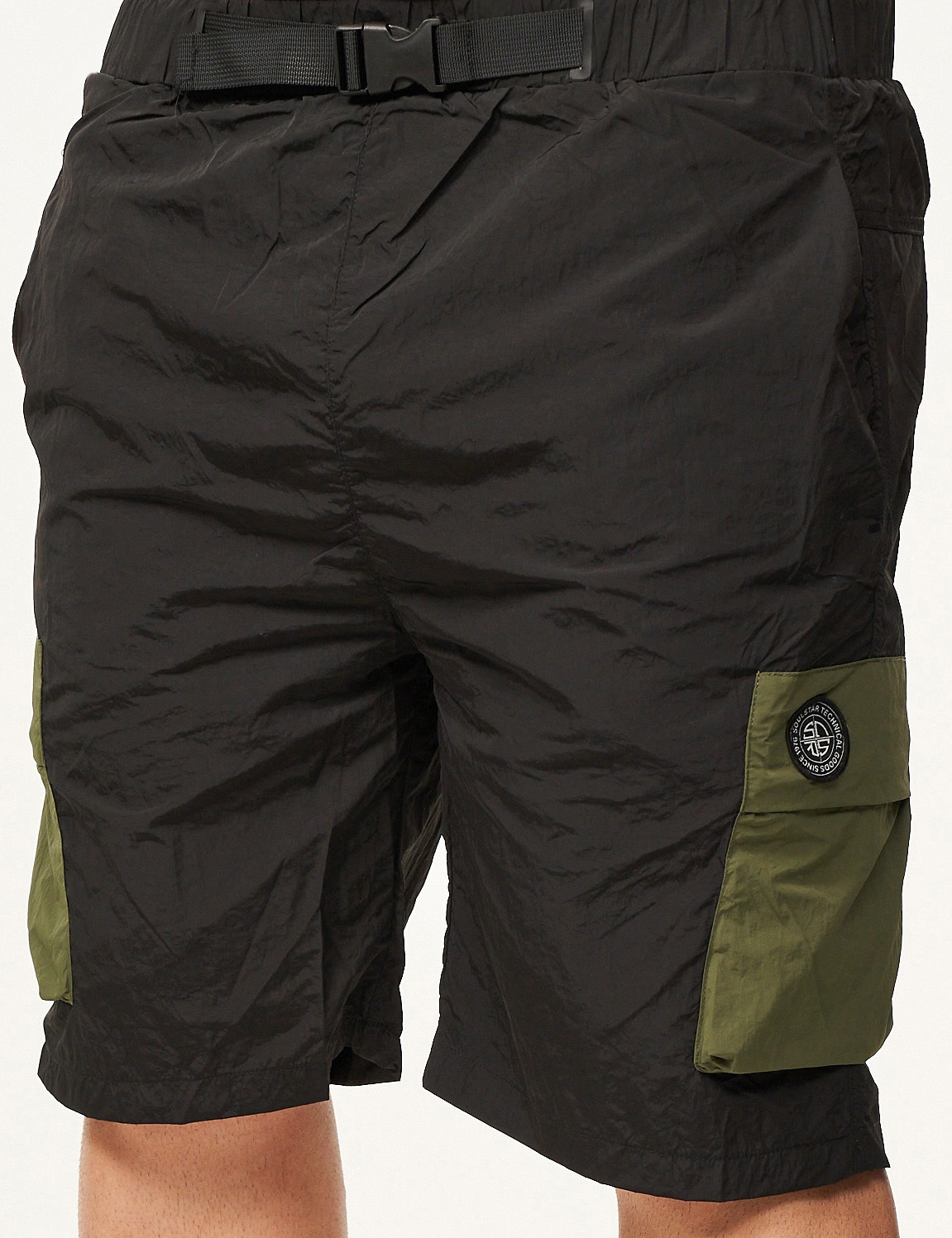 SOULSTAR Cargoshorts »SOULSTAR Cargoshorts im Tech Utility-Style für Herren aus leichtem Nylon Regular-Fit«  Kurze Hose mit Gummibund & Klickverschluss - Sommer-Shorts Bermuda