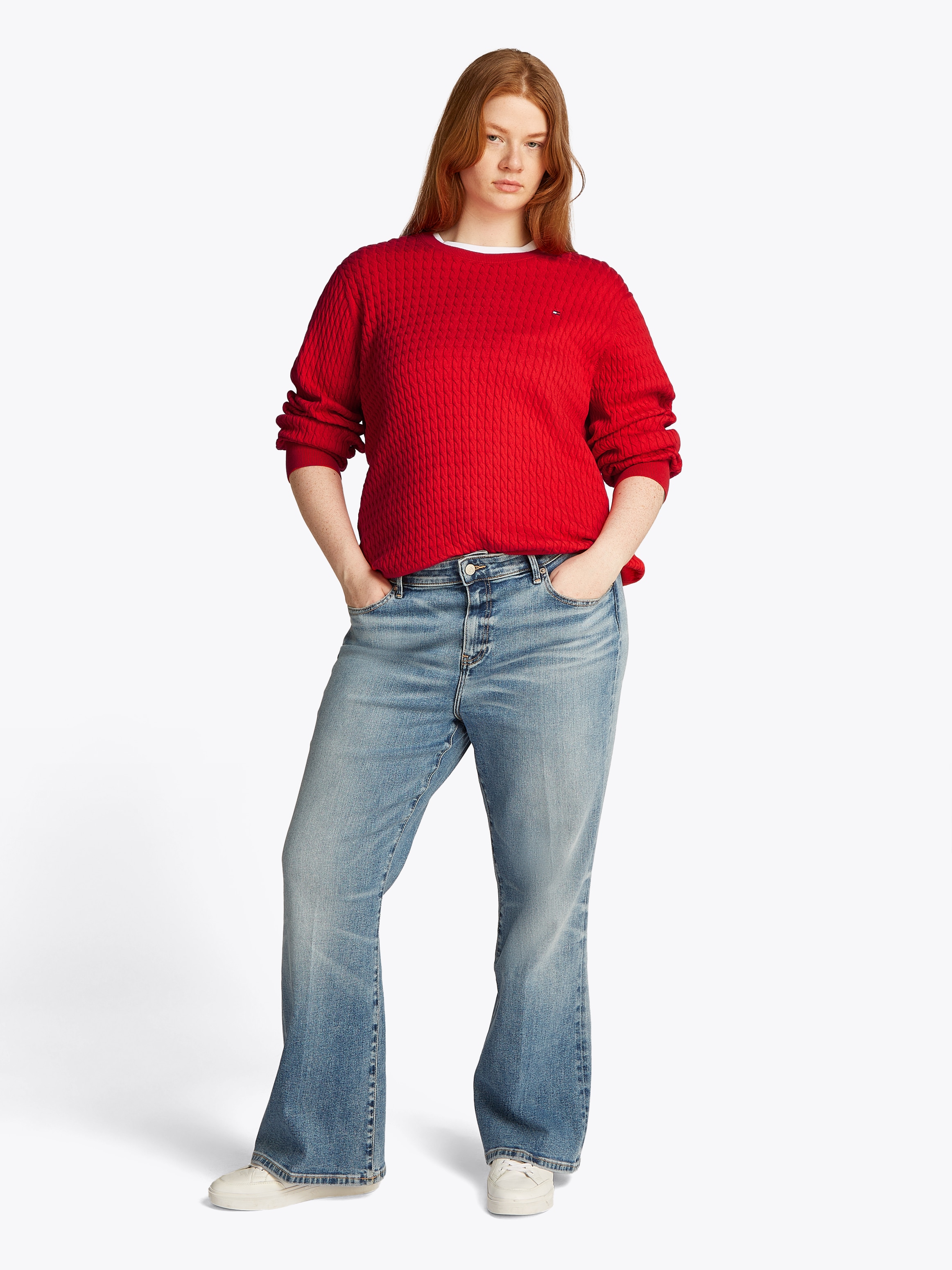 Tommy Hilfiger Curve Rundhalspullover »CRV CO CABLE C-NK LS SWEATER«, in Großen Größen, Zopfmuster, Logostickerei