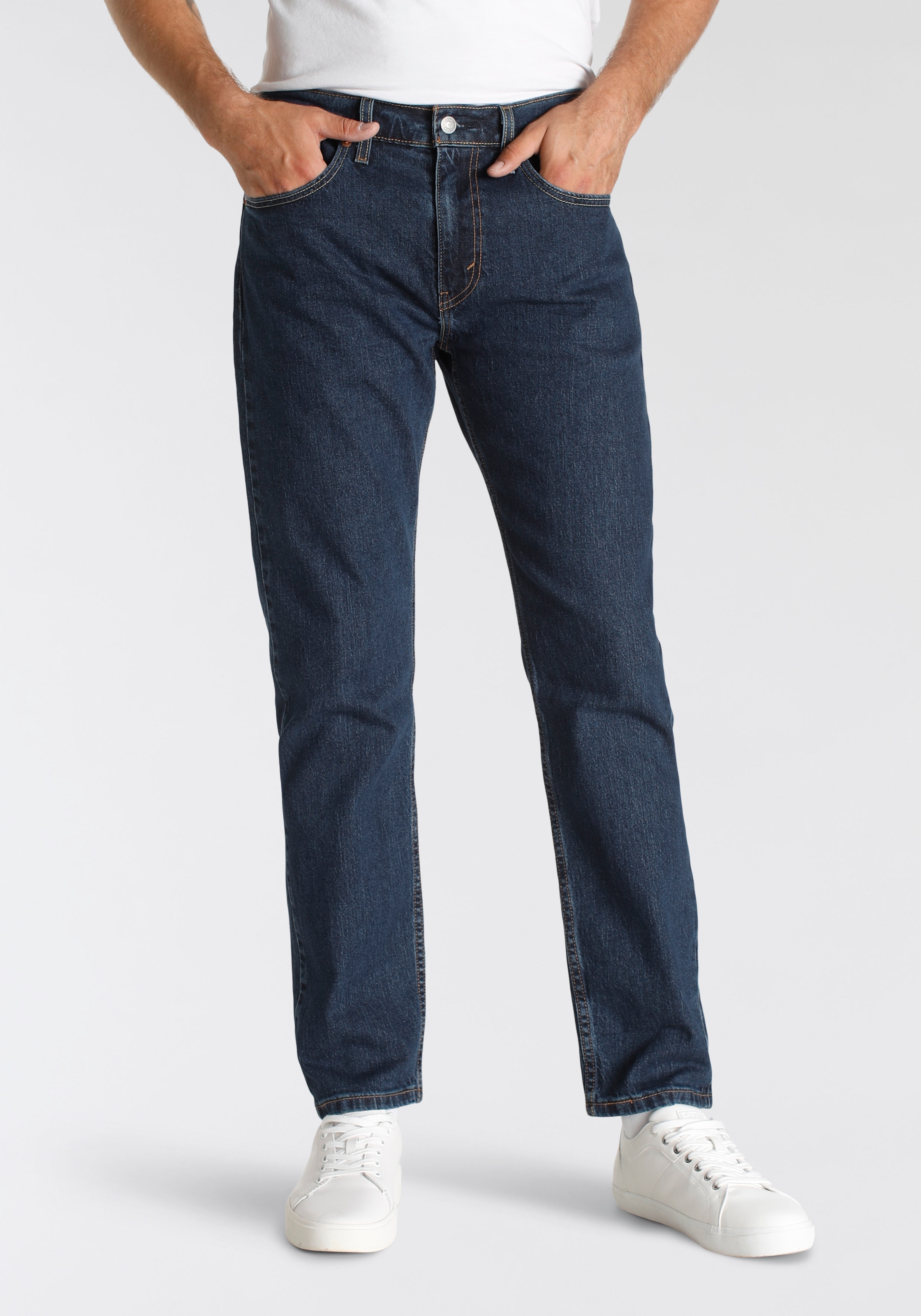 Levi's® Tapered-fit-Jeans »502 TAPER«, in elegantem, modernem Stil ...