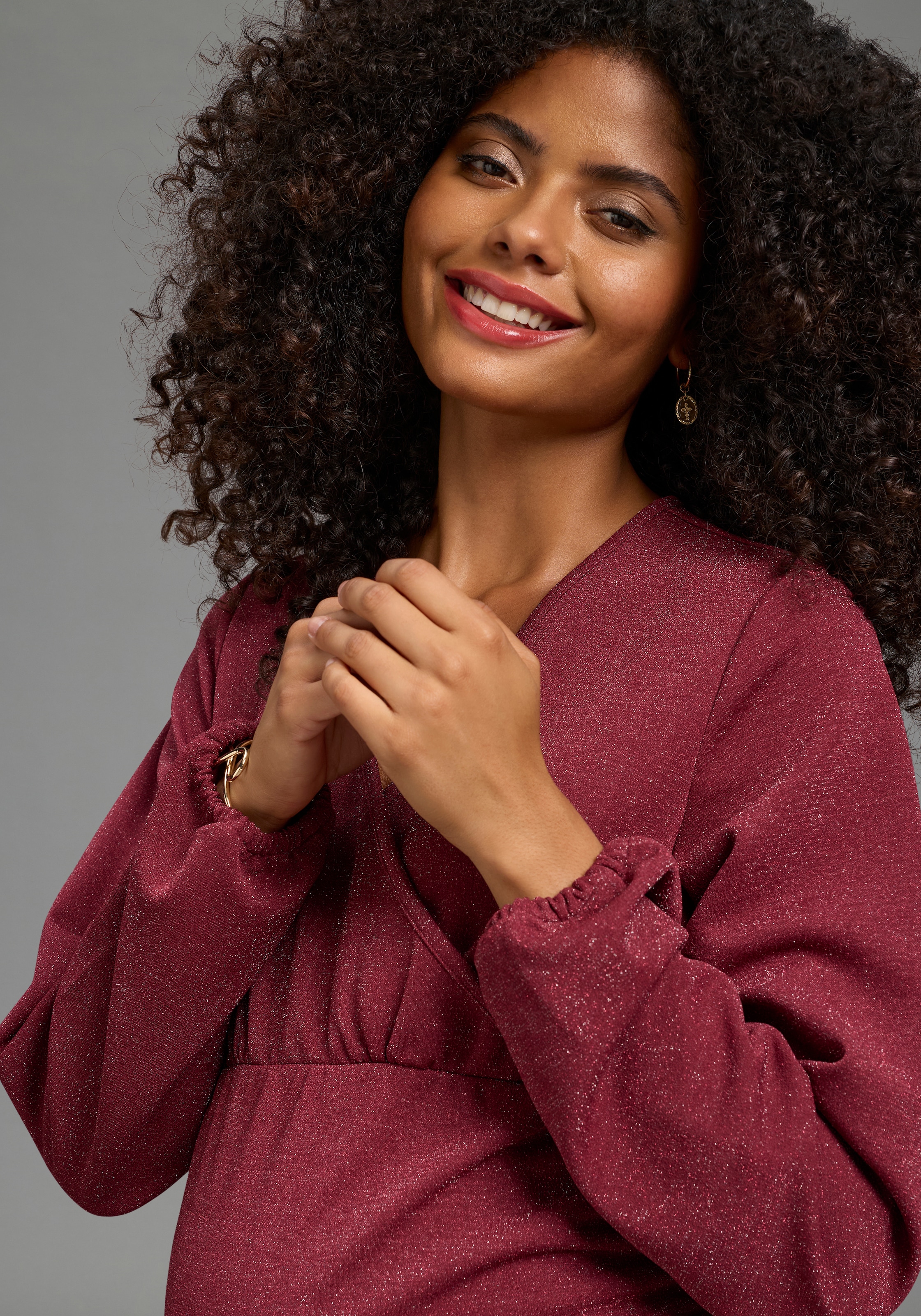 Neun Monate Umstandskleid »Glitzer Jerseykleid mit Wickel-Ausschnitt, praktisch zum Stillen« für Frühling und Herbst, für besondere Anlässe, mit Wickeloptik