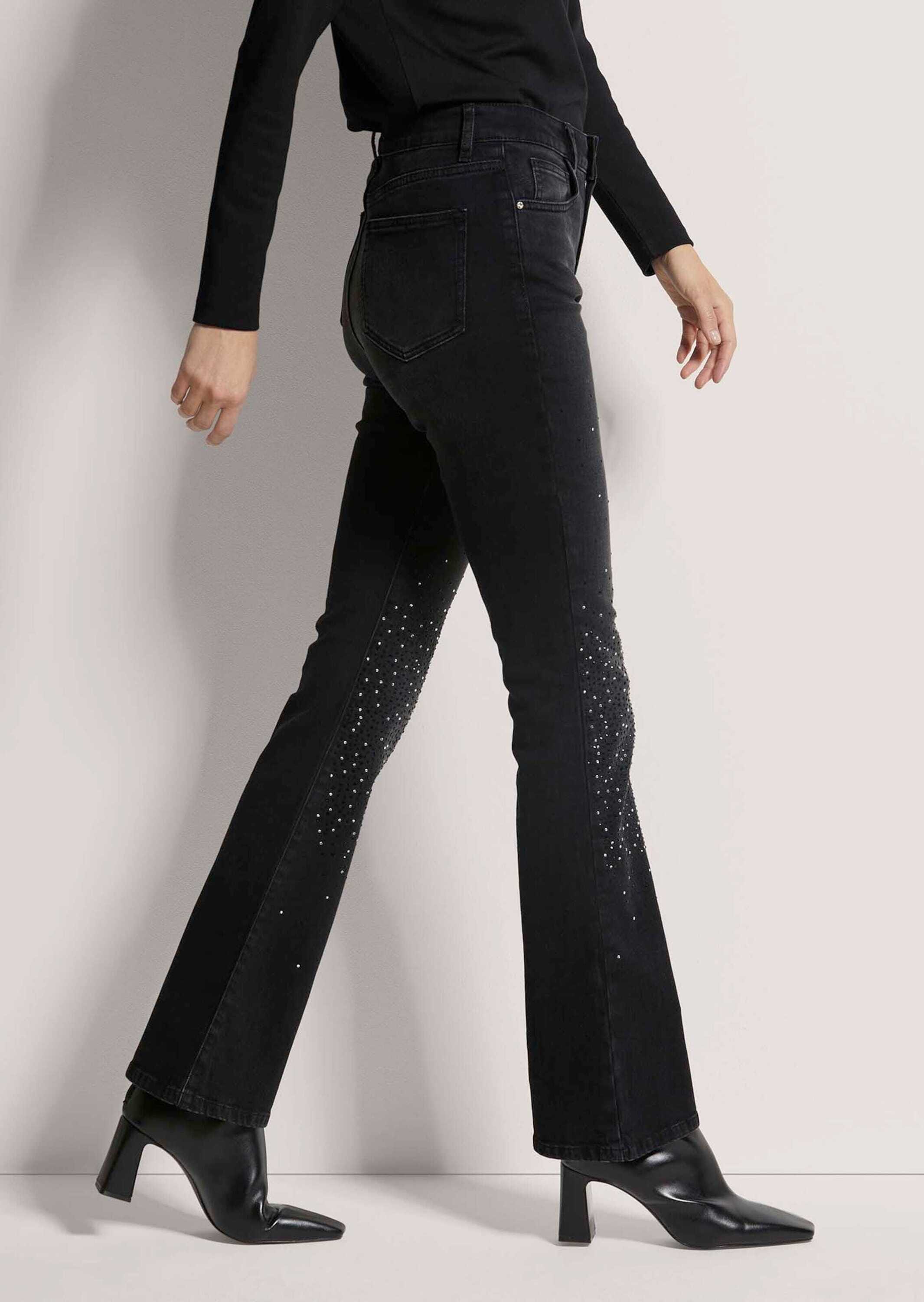 MADELEINE Regular-fit-Jeans »Schlaghose Ausgestellte Jeans mit Strasssteinen«