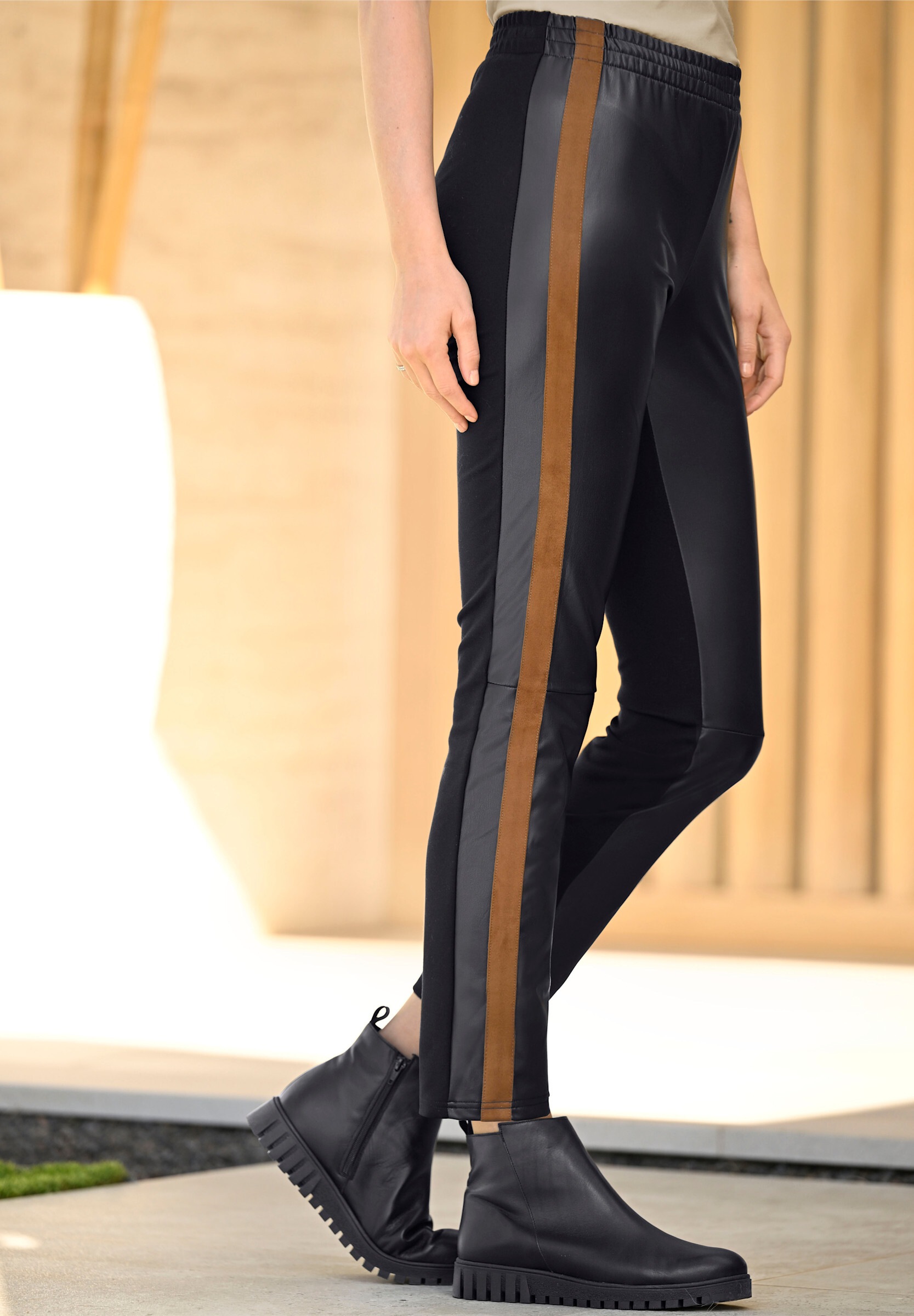 heine Schlupfhose »Lederimitat-Hose Lederimitathose mit Jersey-Rückseite«