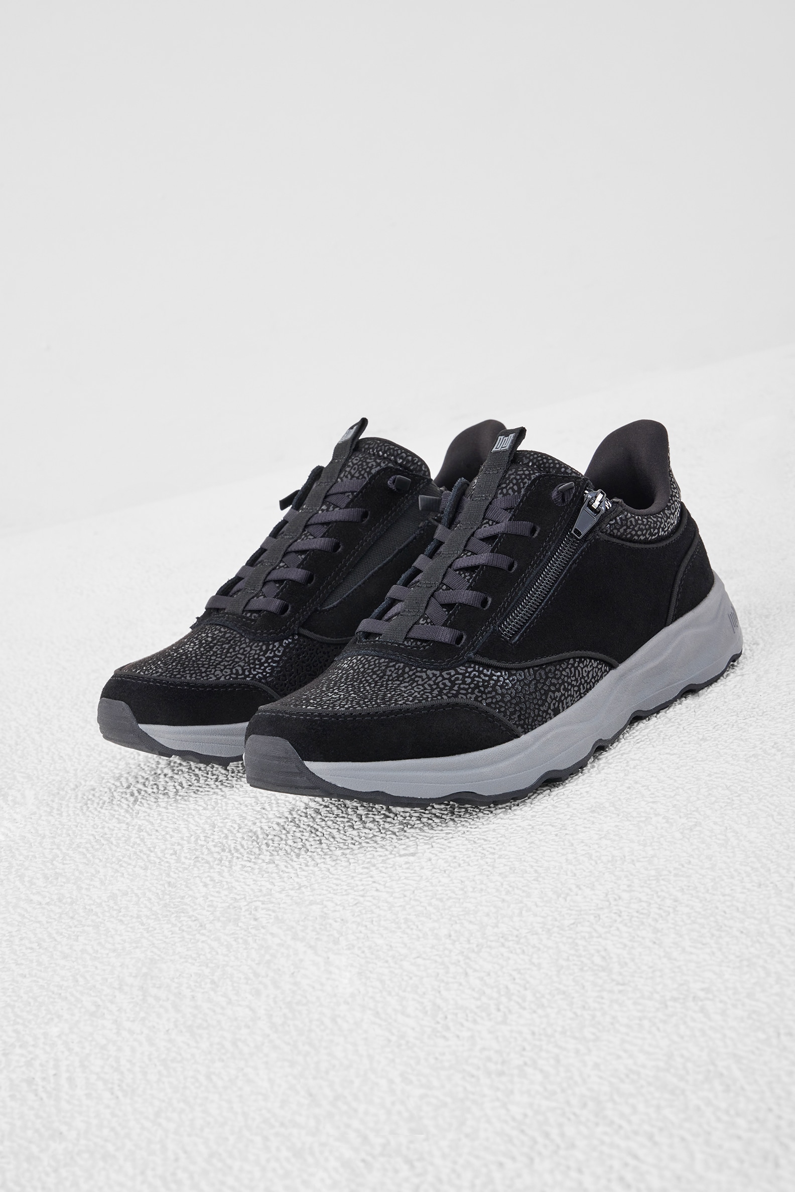 Waldläufer Slip-On Sneaker »H-Tessi-Soft«  Sneaker mit Reißverschluss, Metallic-Akzente, H-Weite