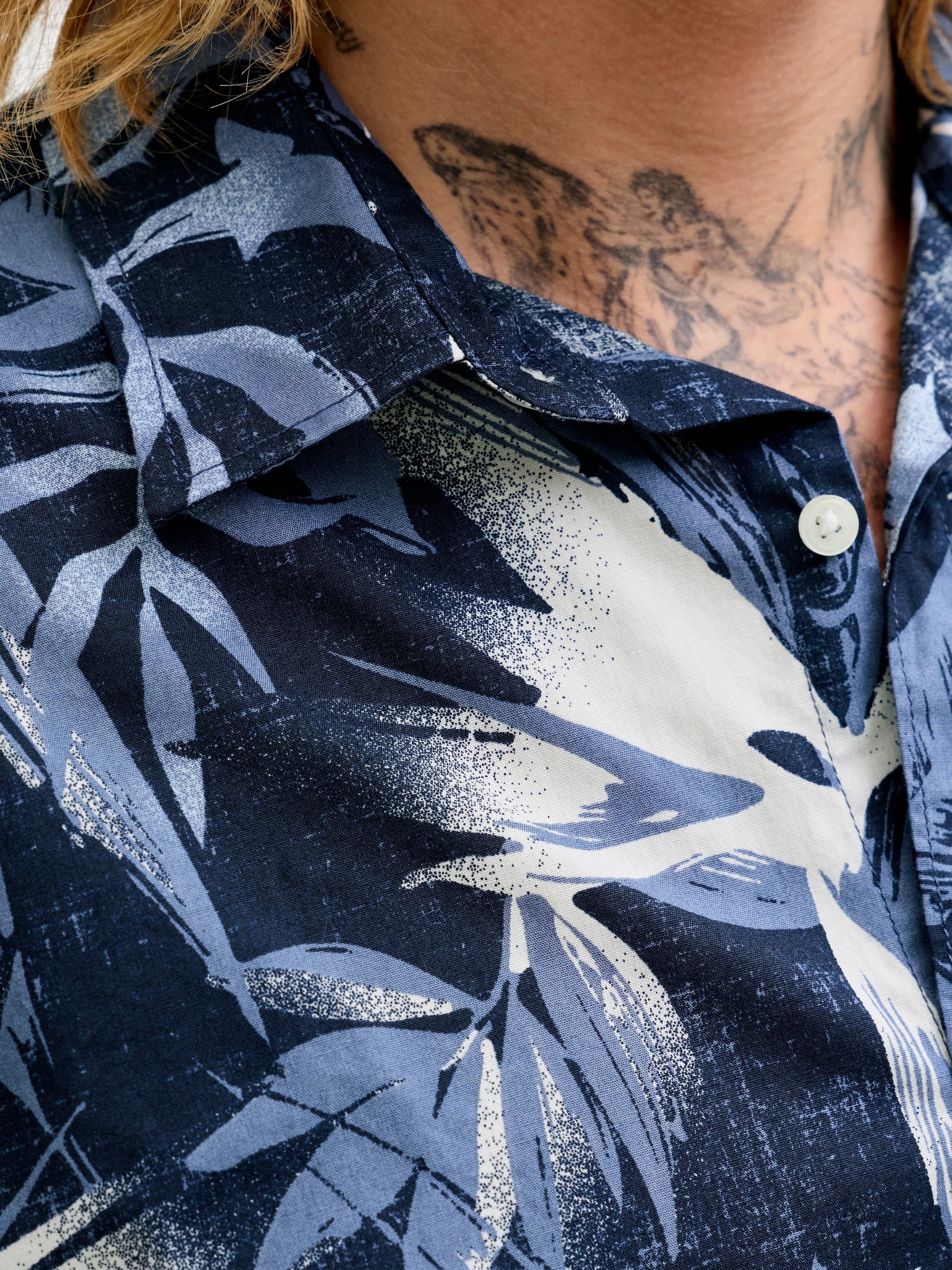 Jack & Jones Kurzarmhemd »JJHONOLULU AOP SHIRT SS«