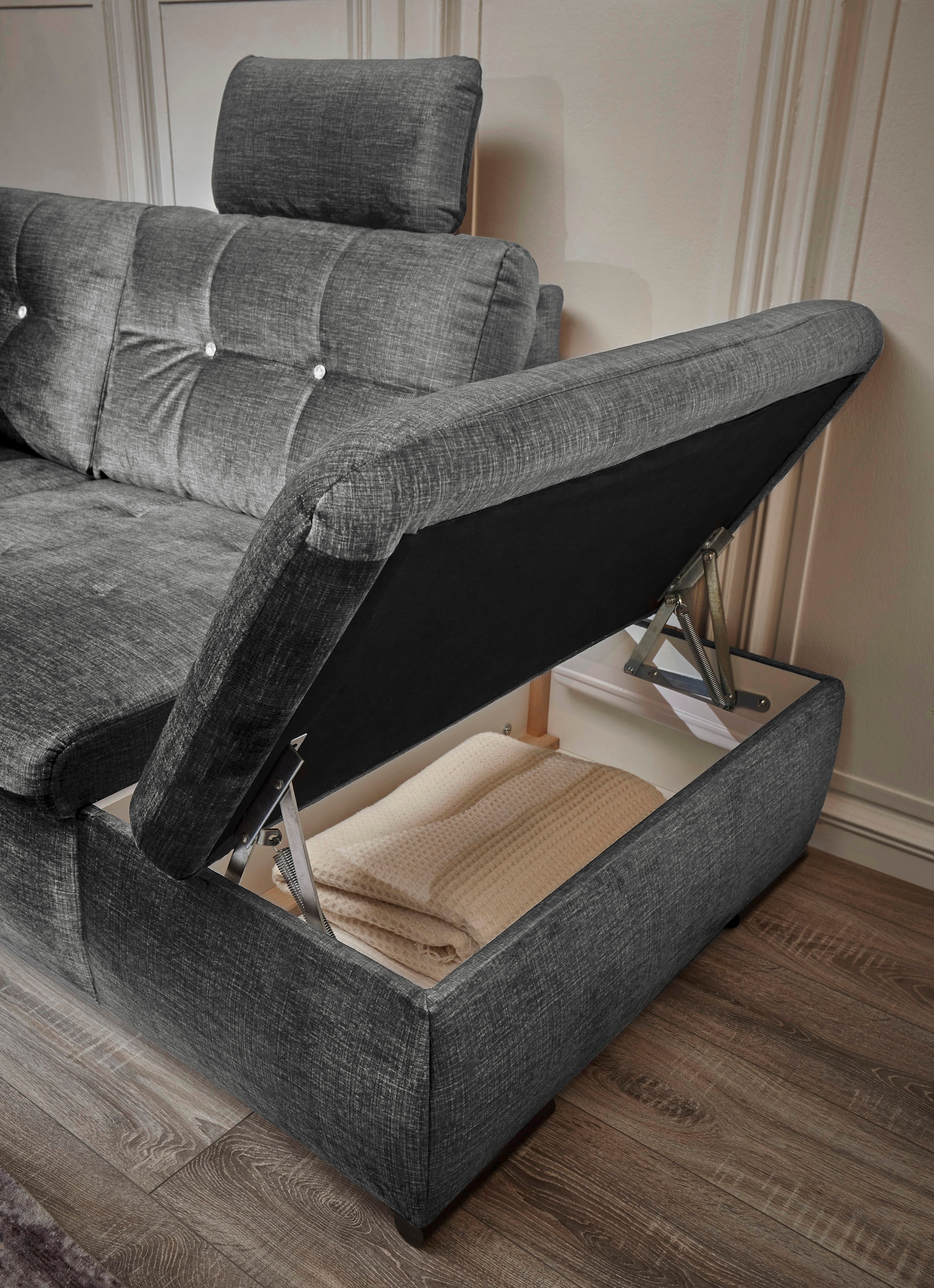 ED EXCITING DESIGN Ecksofa »Bolonia L-Form«, mit Bettfunktion, Bettkasten, Kopfstützen & 2 Zierkissen, Strasstein