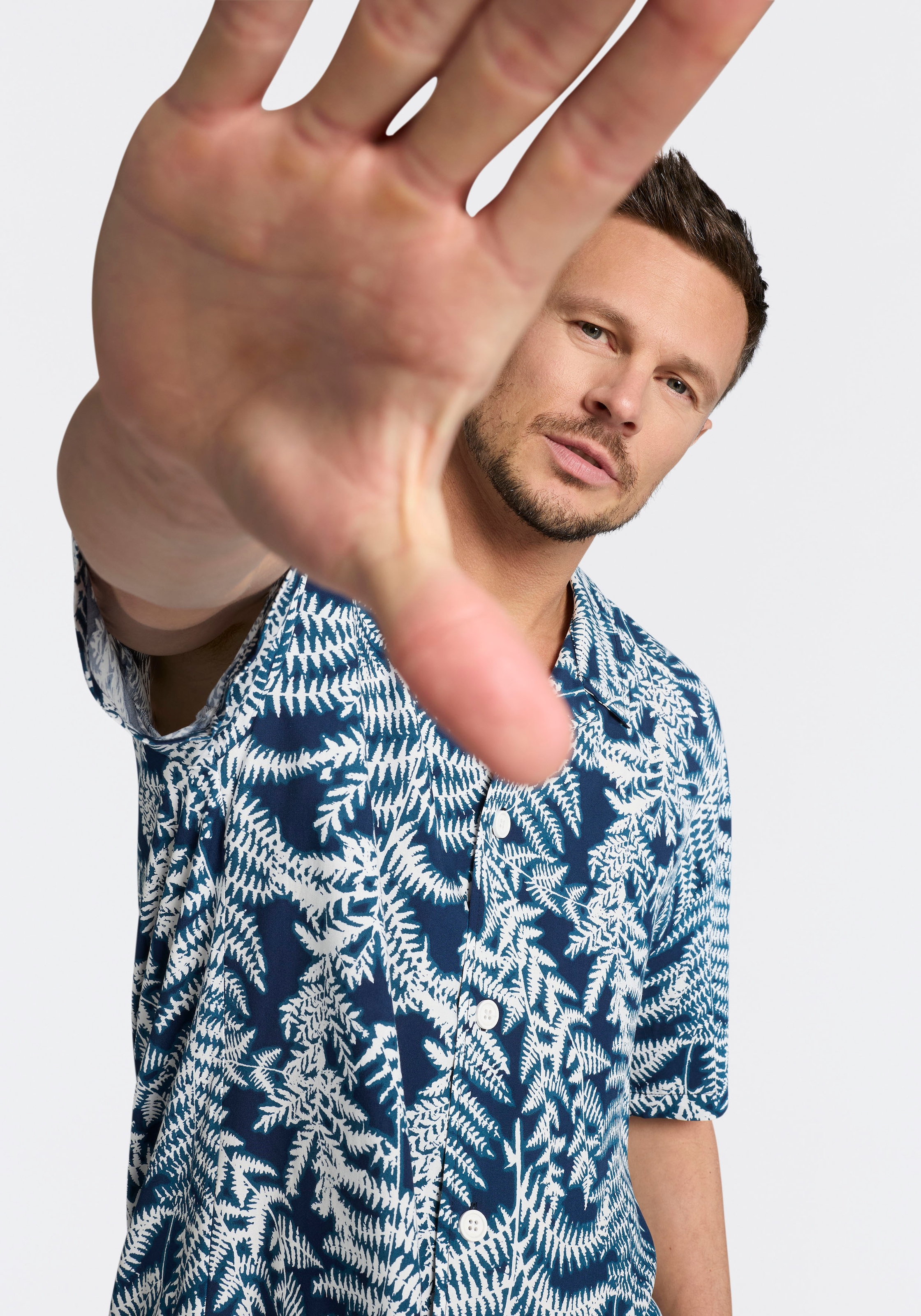 HUGO Underwear Kurzarmhemd relaxed fit, gemustert, mit Blumen-Print