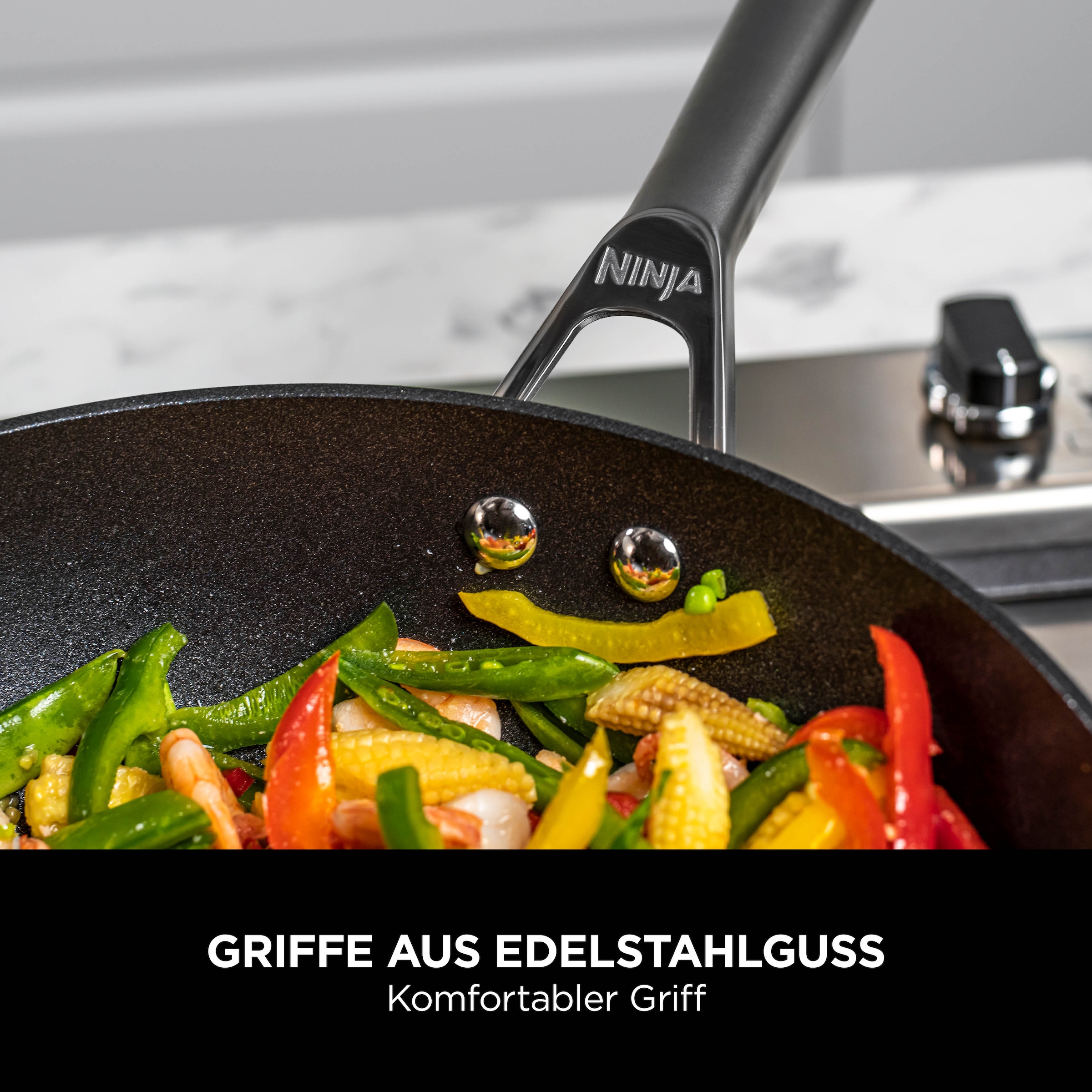 NINJA Wok »Ninja ZEROSTICK Premium Wok 28 cm C30928DE« Aluminium 1 Stk. tlg. Premium Kollektion, ZEROSTICK Technologie, garen ohne Fett