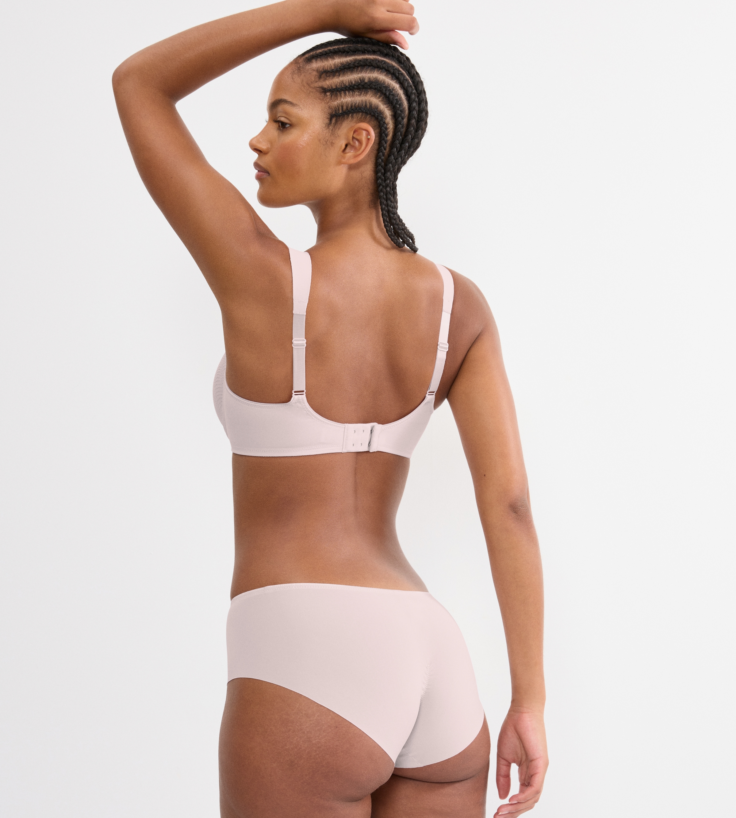 Triumph Minimizer-BH »Essential Minimizer« schimmerndes Jacquard-Muster, mit Bügel