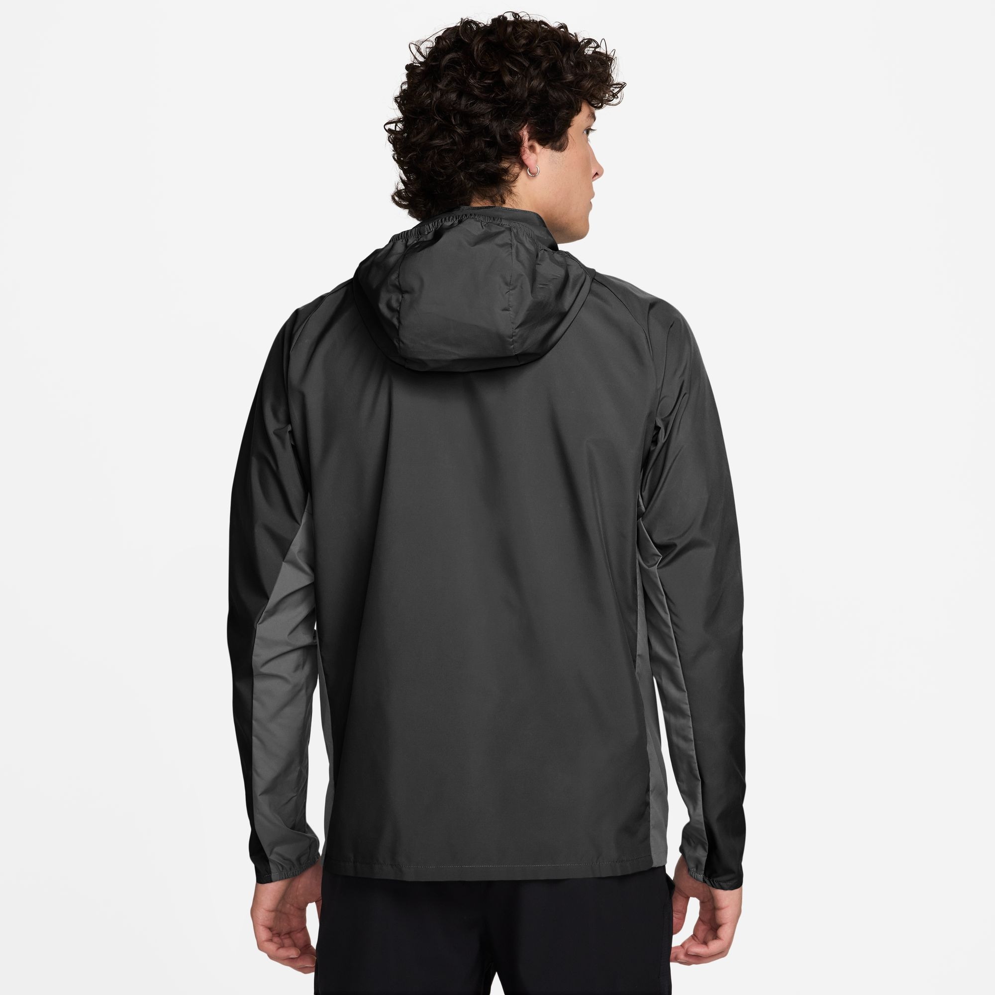 Nike Laufjacke »M NK UV RPL MILER JKT« mit Reißverschluss, atmungsaktiv, wasserabweisend, windabweisend