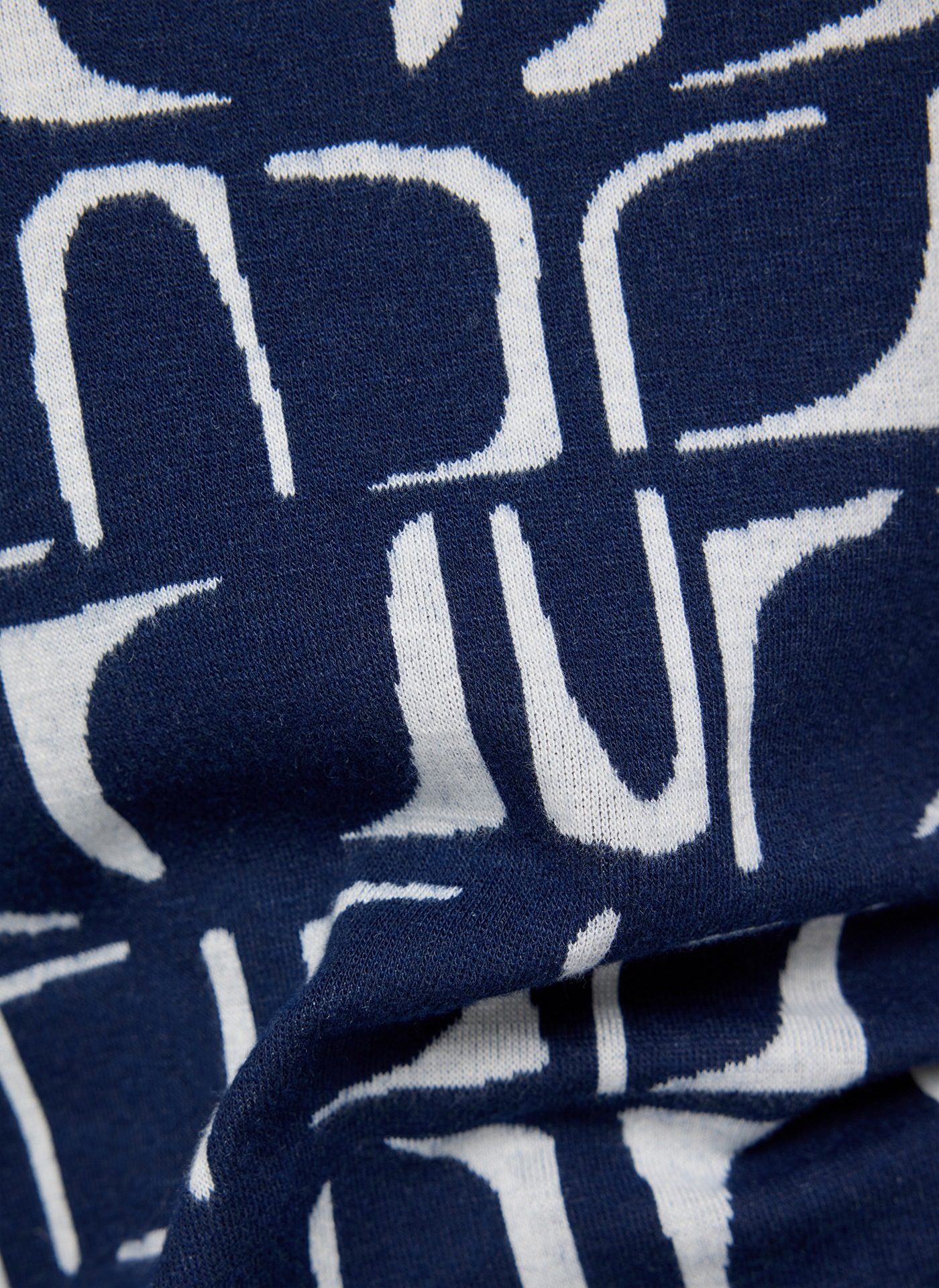 Rabe Langarmshirt mit grafischem Muster und gerafftem Kragen mit Kordelzug