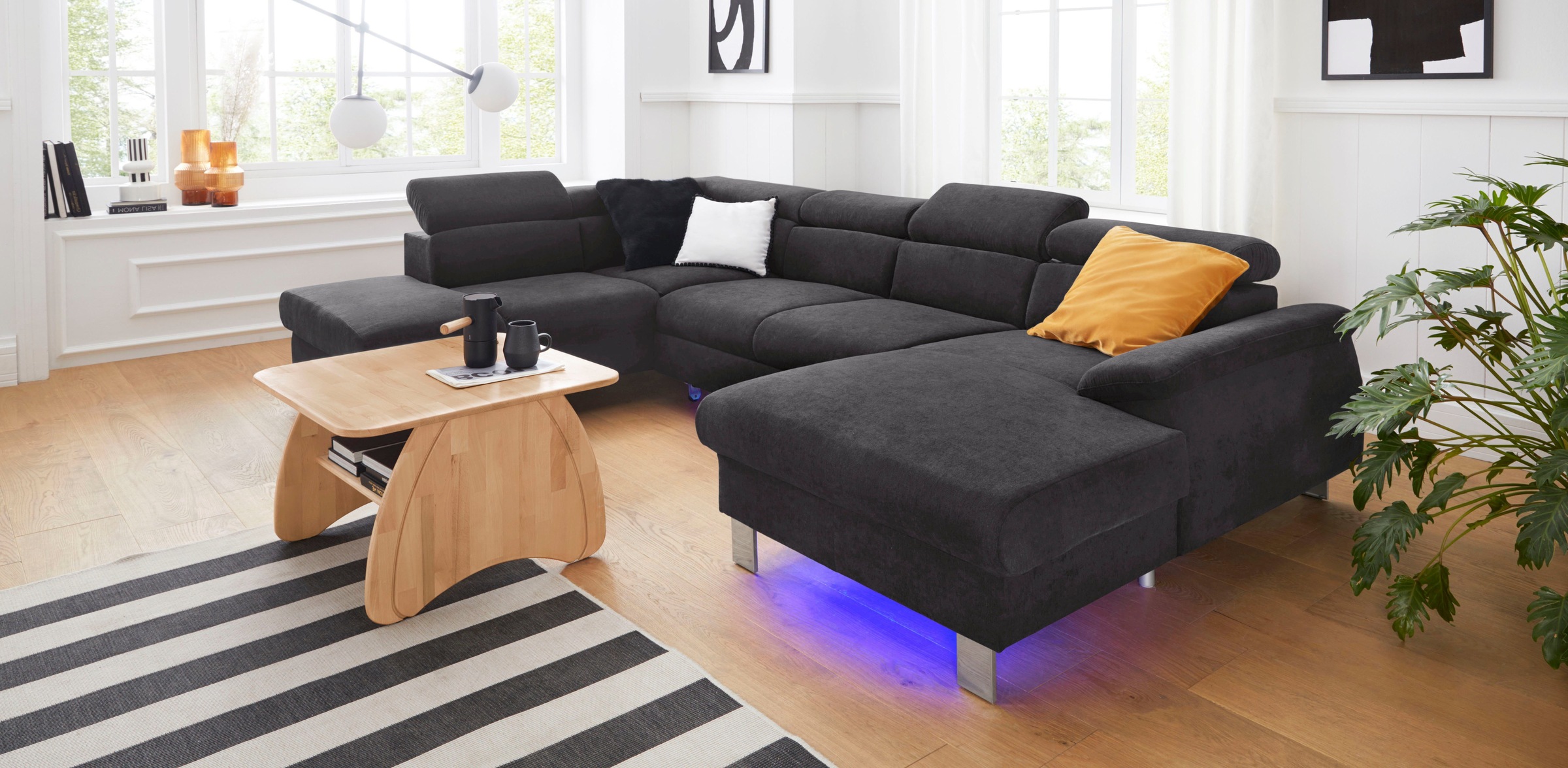 COTTA Polstergarnitur »Komaris U-Form, B: 320 bzw. 100 cm (Set: Wohnlandschaft & Hocker)«, (Set), mit Kopfteilverstellung, optional Bettfunktion, Bettkasten & Licht