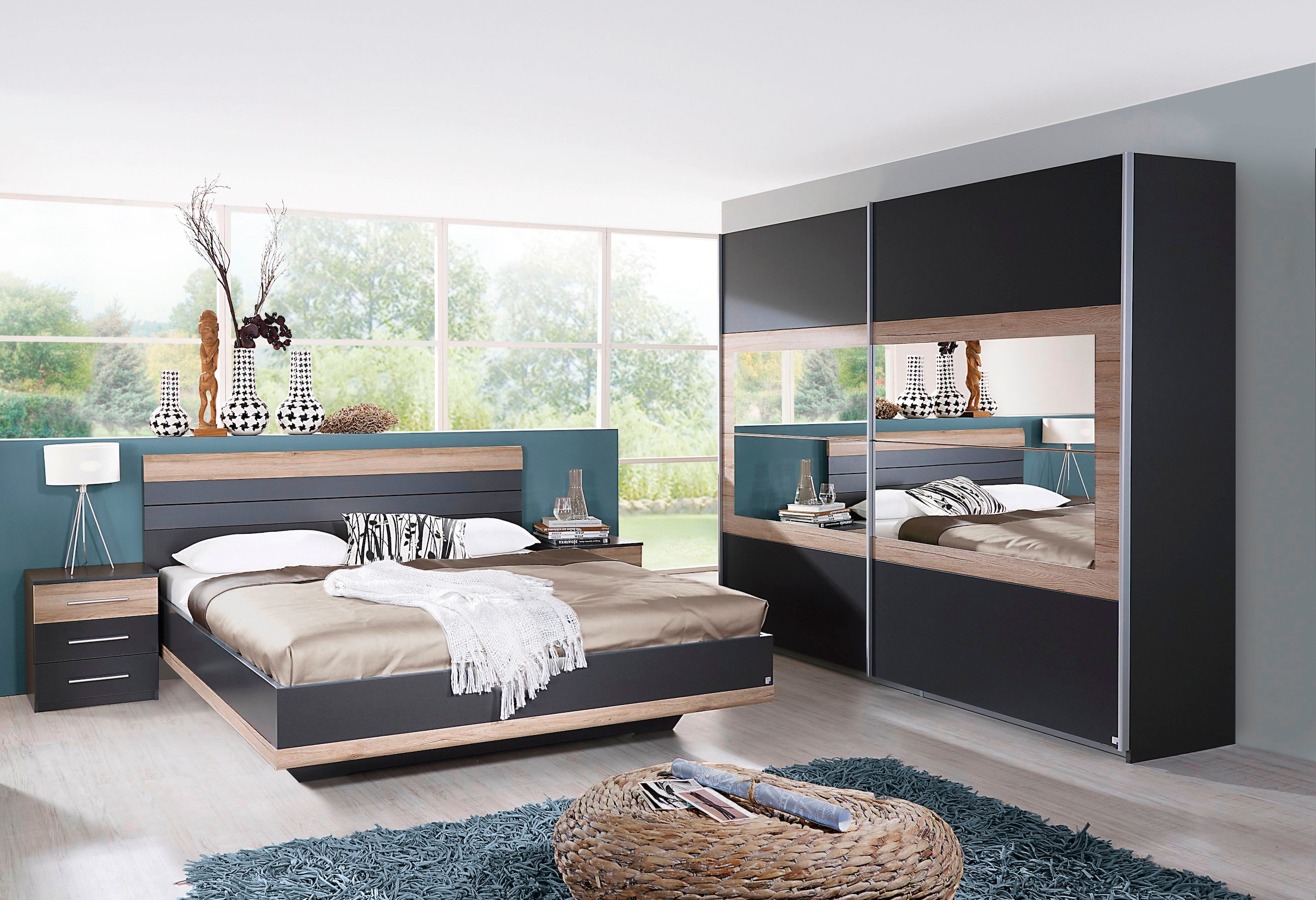 rauch Schlafzimmer-Set »Komplettschlafzimmer Schlafzimmer Schlafzimmermöbel SAJO«, (Set, 4 tlg., Set: Kleiderschrank mit/ohne Spiegel, Bett in 2 Breiten, 2 Nachttische), Schwebetürenschrank in 3 Breiten, Bett in 2 Größen und 2 Nachttische