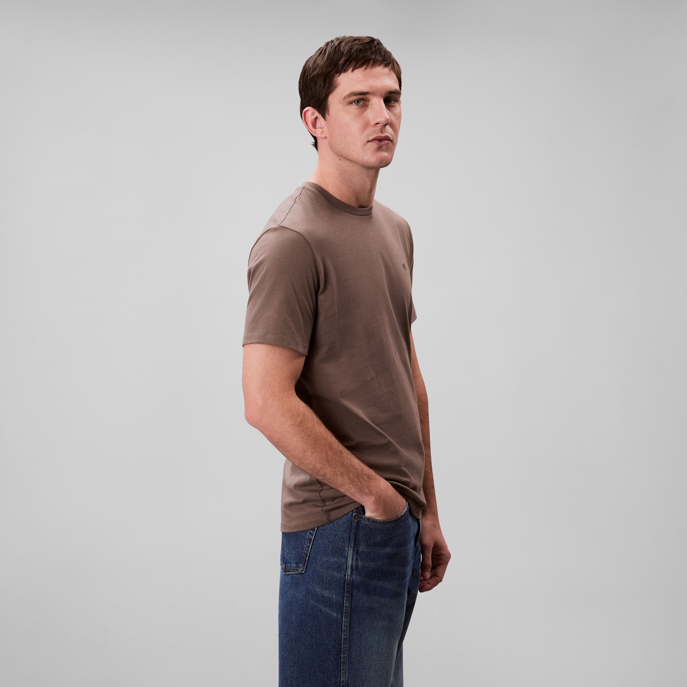 Calvin Klein Jeans T-Shirt »SS SMOOTH CTTN SOLID CREWNK TEE«, mit Logo