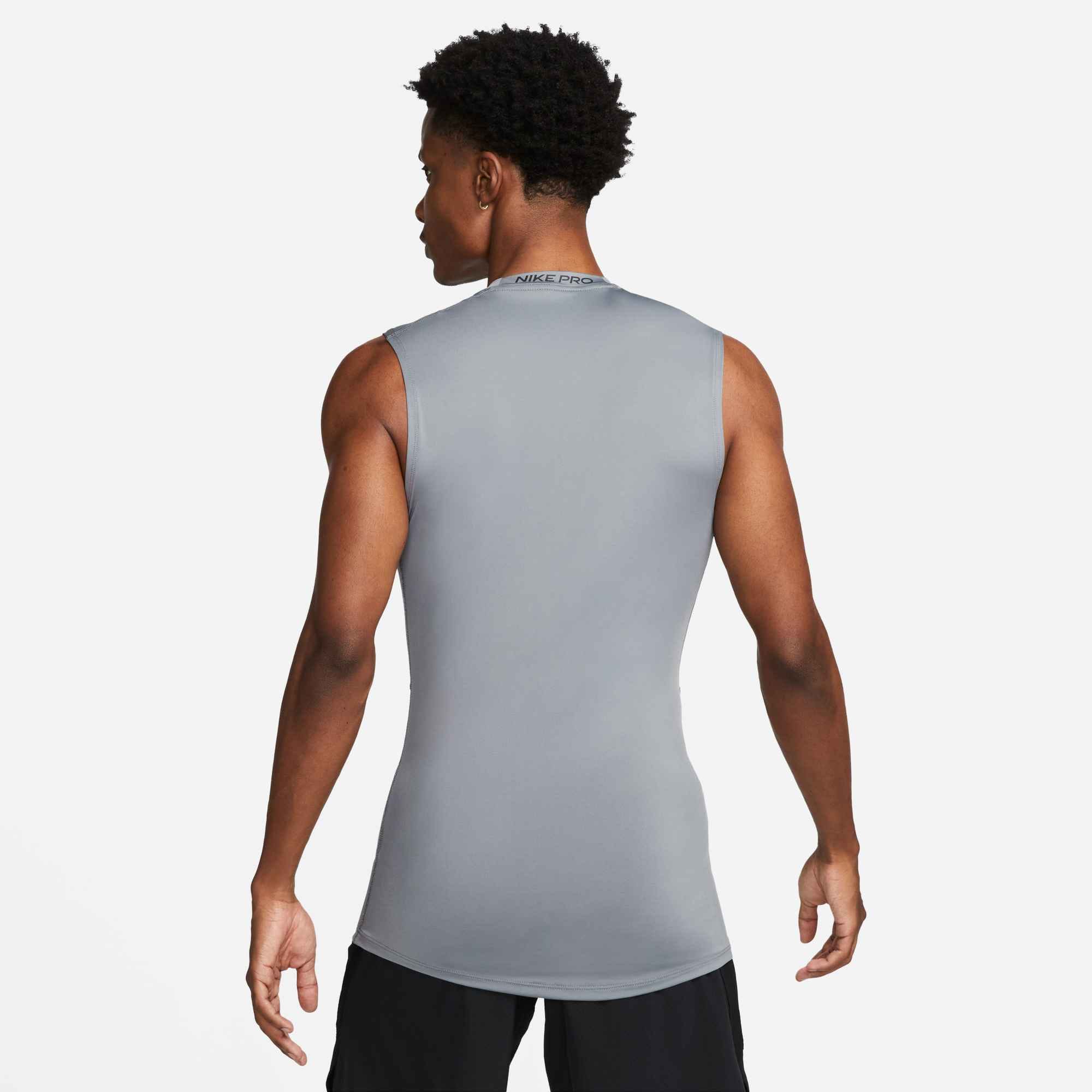 Nike Tanktop »M NP DF TOP SL TIGHT« schmal geschnitten, ärmelloses Design, mit rundem Saum
