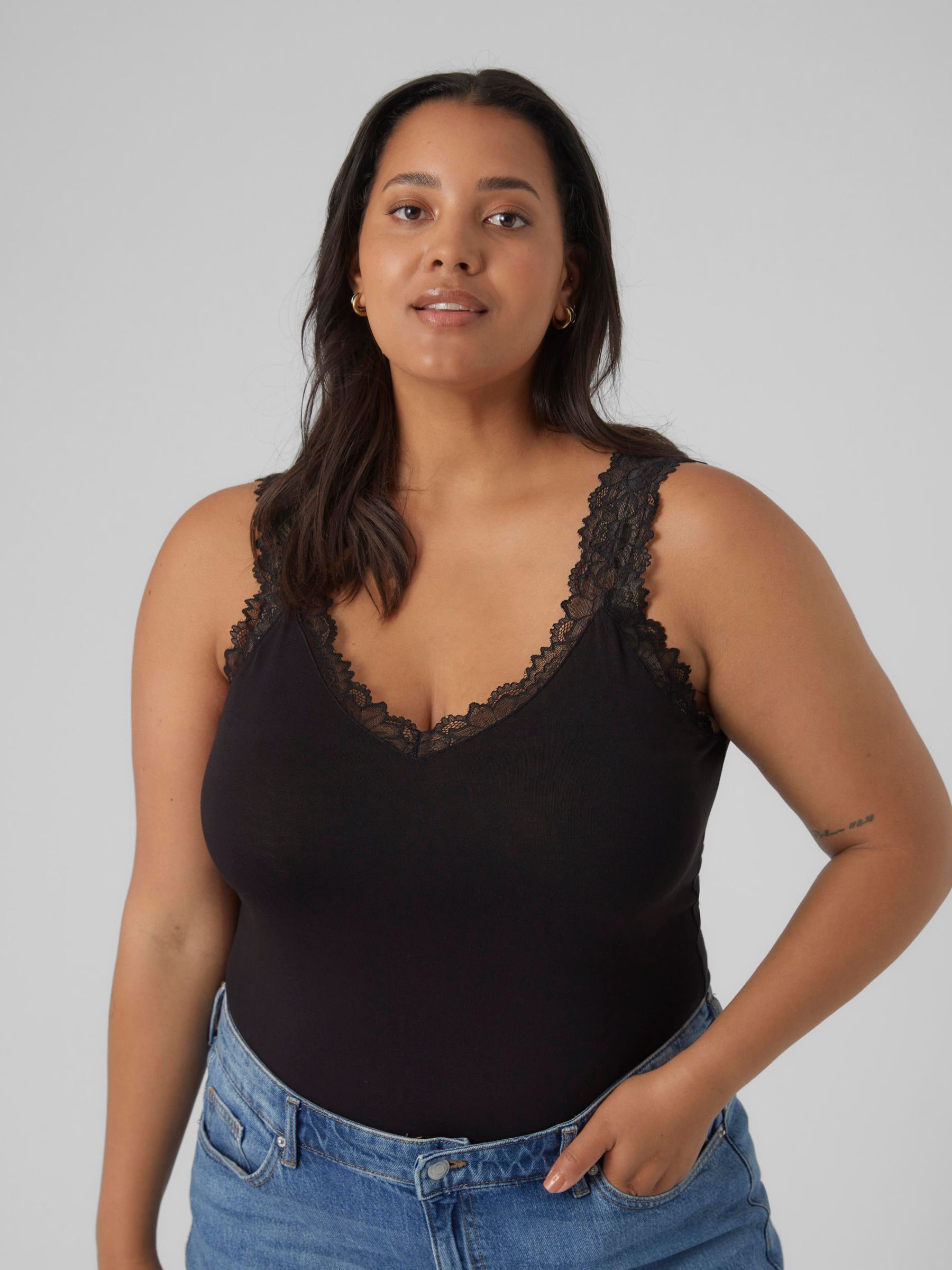 Vero Moda Curve Spitzentop »VMCROSA SL TOP JRS NOOS CUR«