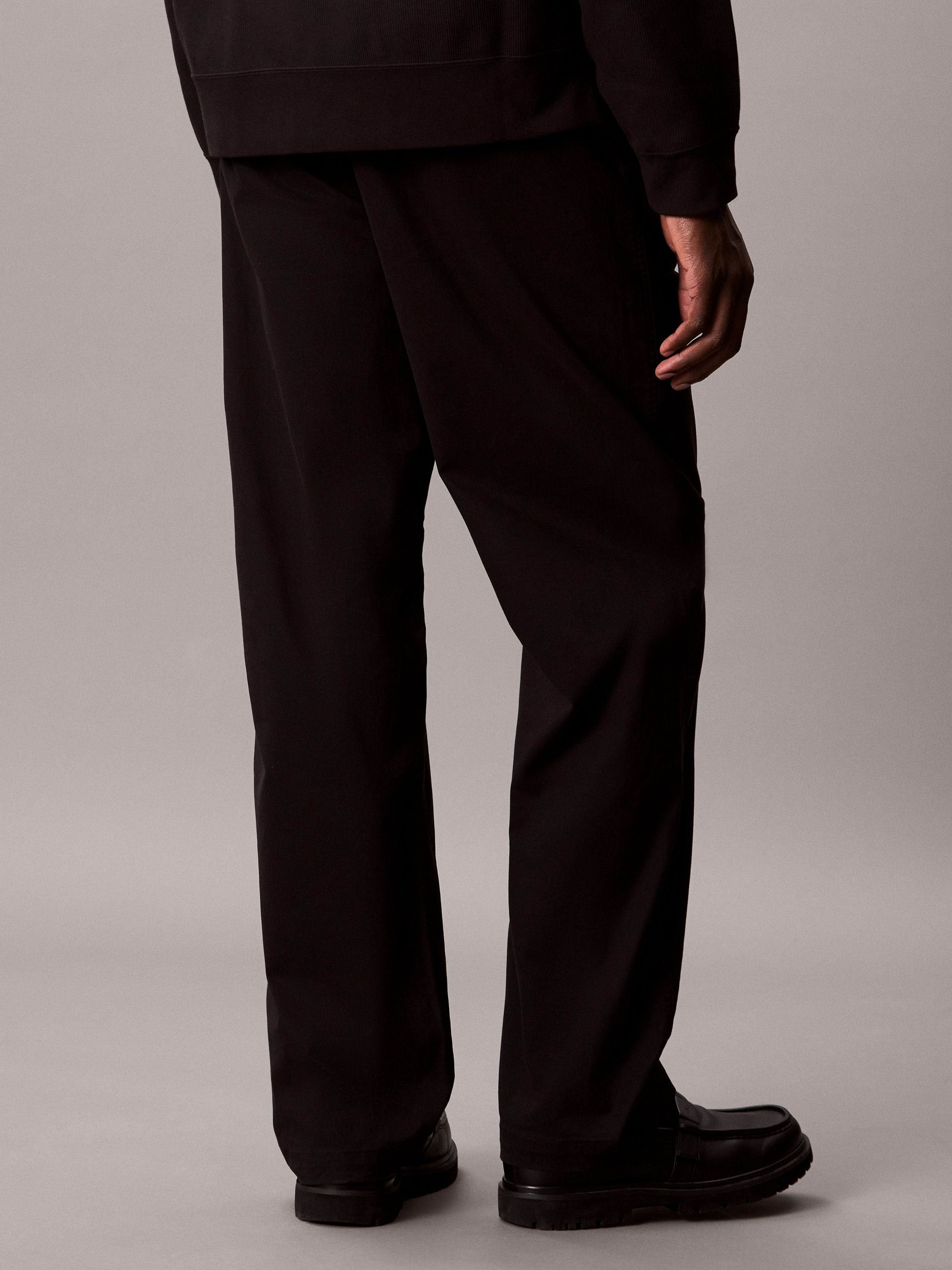 Calvin Klein Jeans Chinohose  gerade Passform im 90er-Jahre-Look