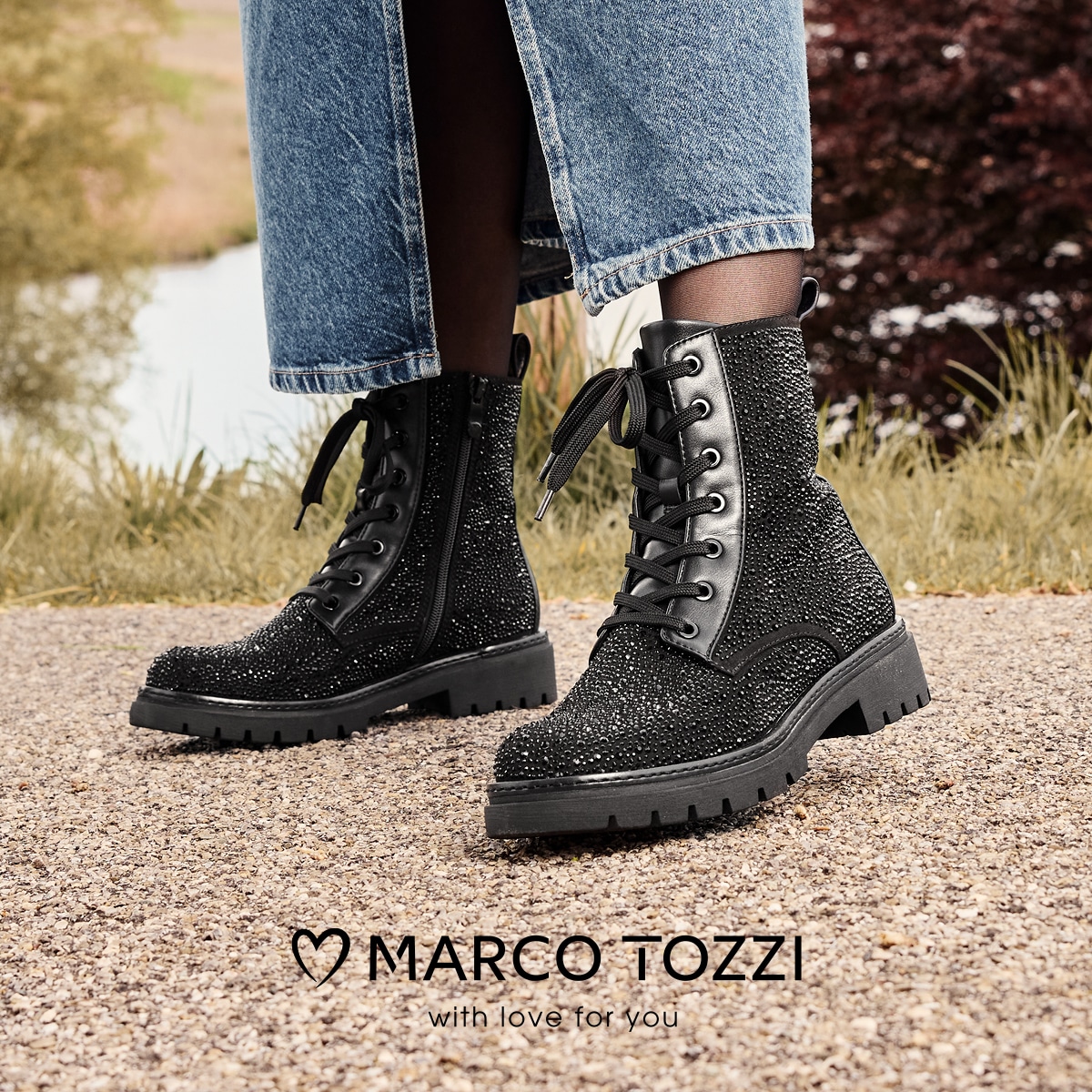 MARCO TOZZI Schnürstiefelette  , Blockabsatz, Schnürboots mit glänzenden Strasssteinen besetzt