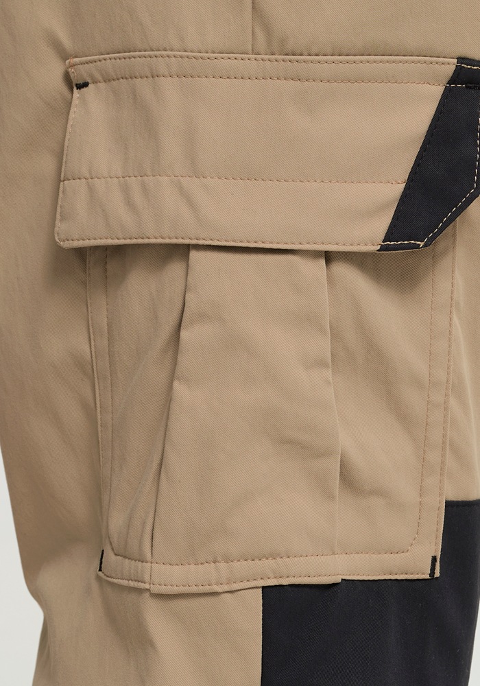 Jack Wolfskin Cargohose »CARGO PANTS K«  mit reflektierenden Details, atmungsaktiv, windabweisend