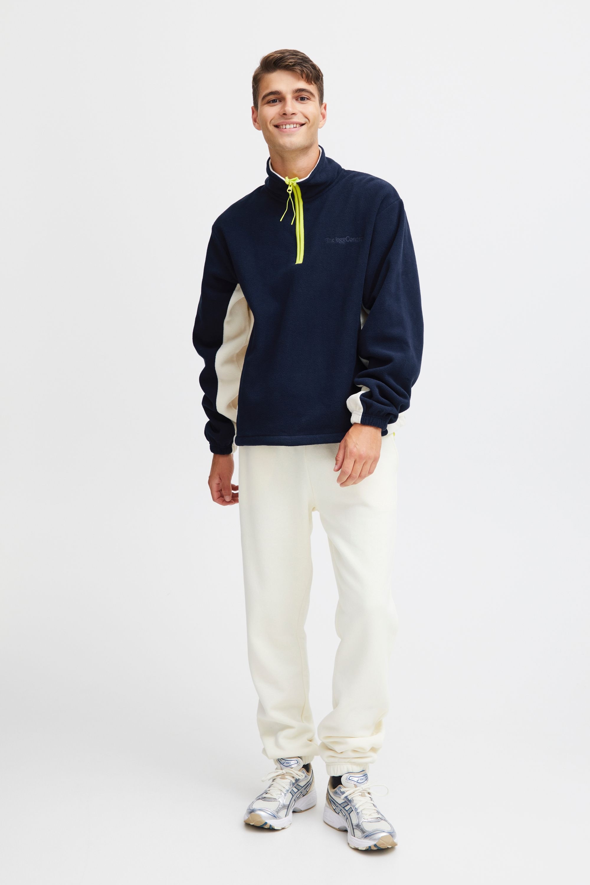 TheJoggConcept Outdoorjacke »Troyer JCMClara«