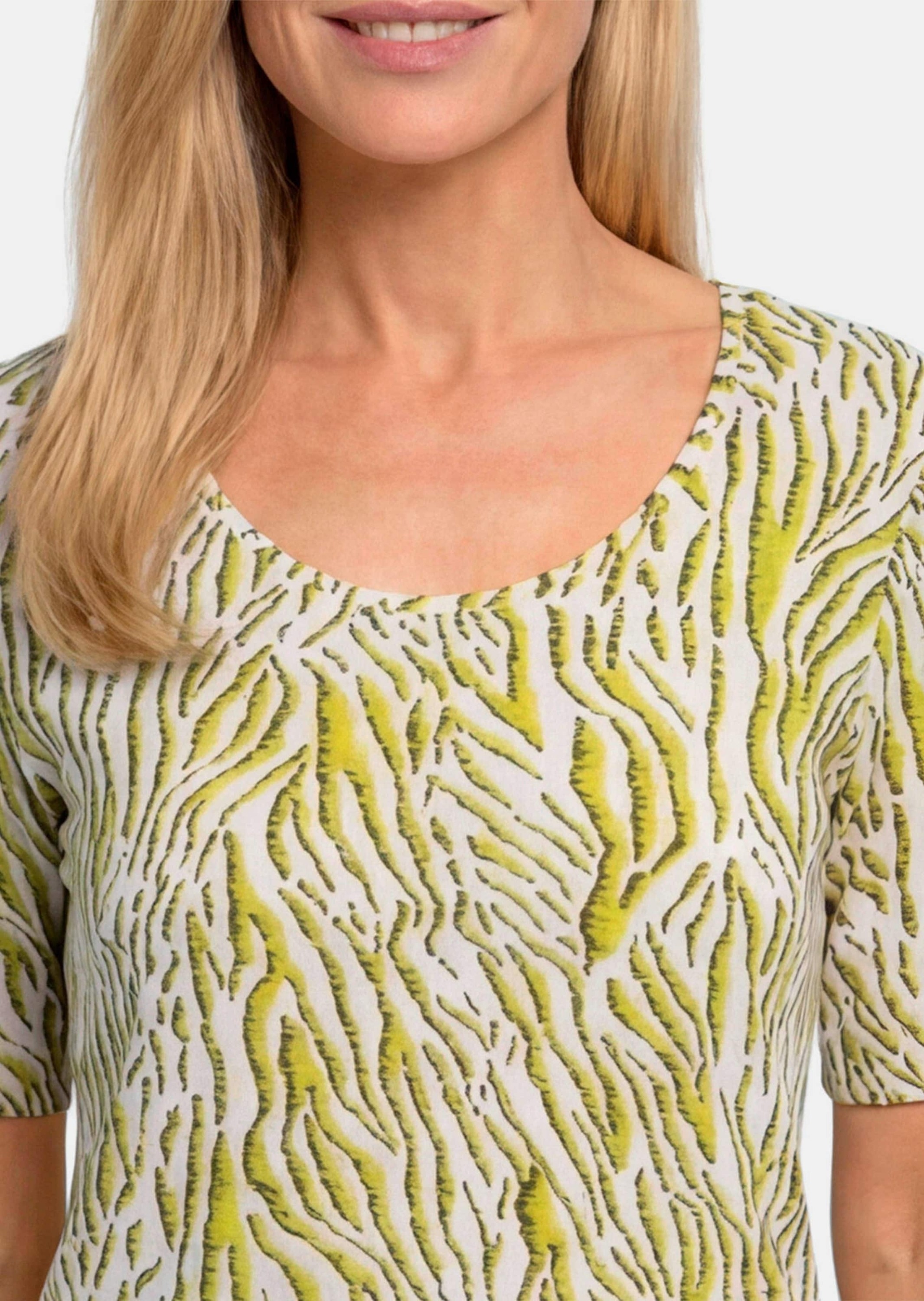 GOLDNER Kurzarmshirt »Kurzgröße Viskoseshirt mit Zebramuster« stretchbequemer Viskosejersey