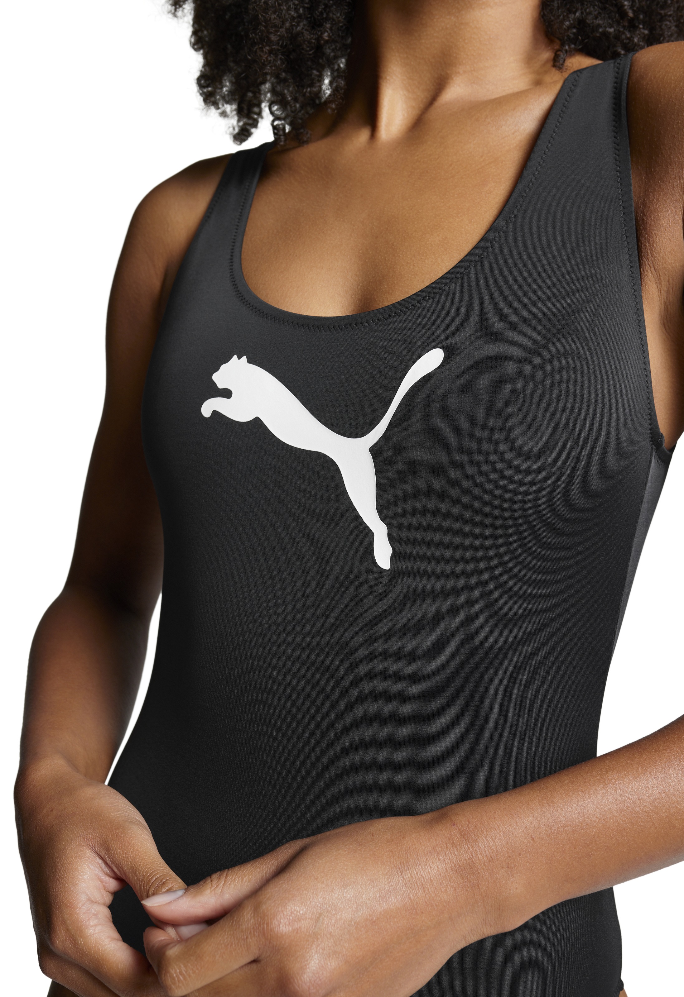 PUMA Badeanzug »PUMA SWIM WOMEN SWIMSUIT« mit Logoprint vorn