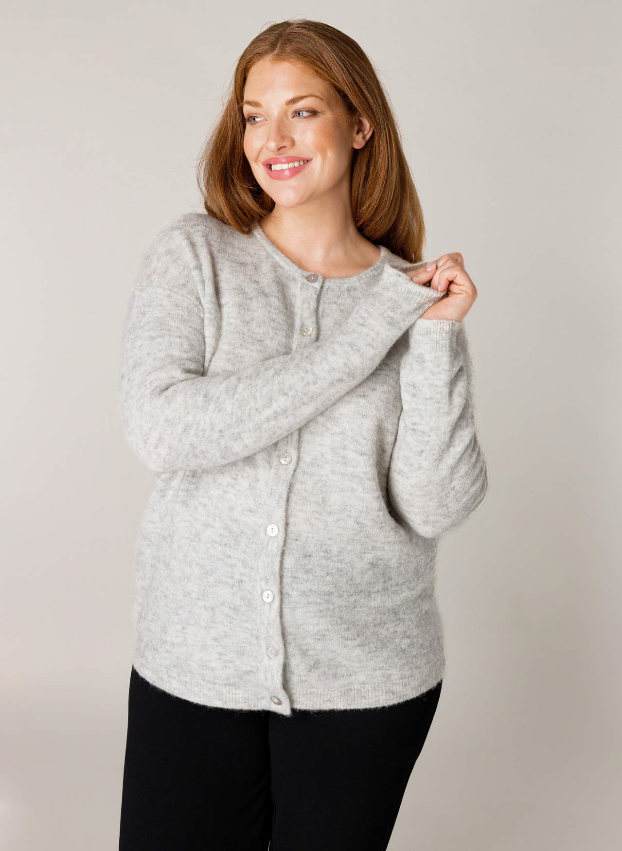 Base Level Curvy Cardigan »Yulia«, mit Wolle