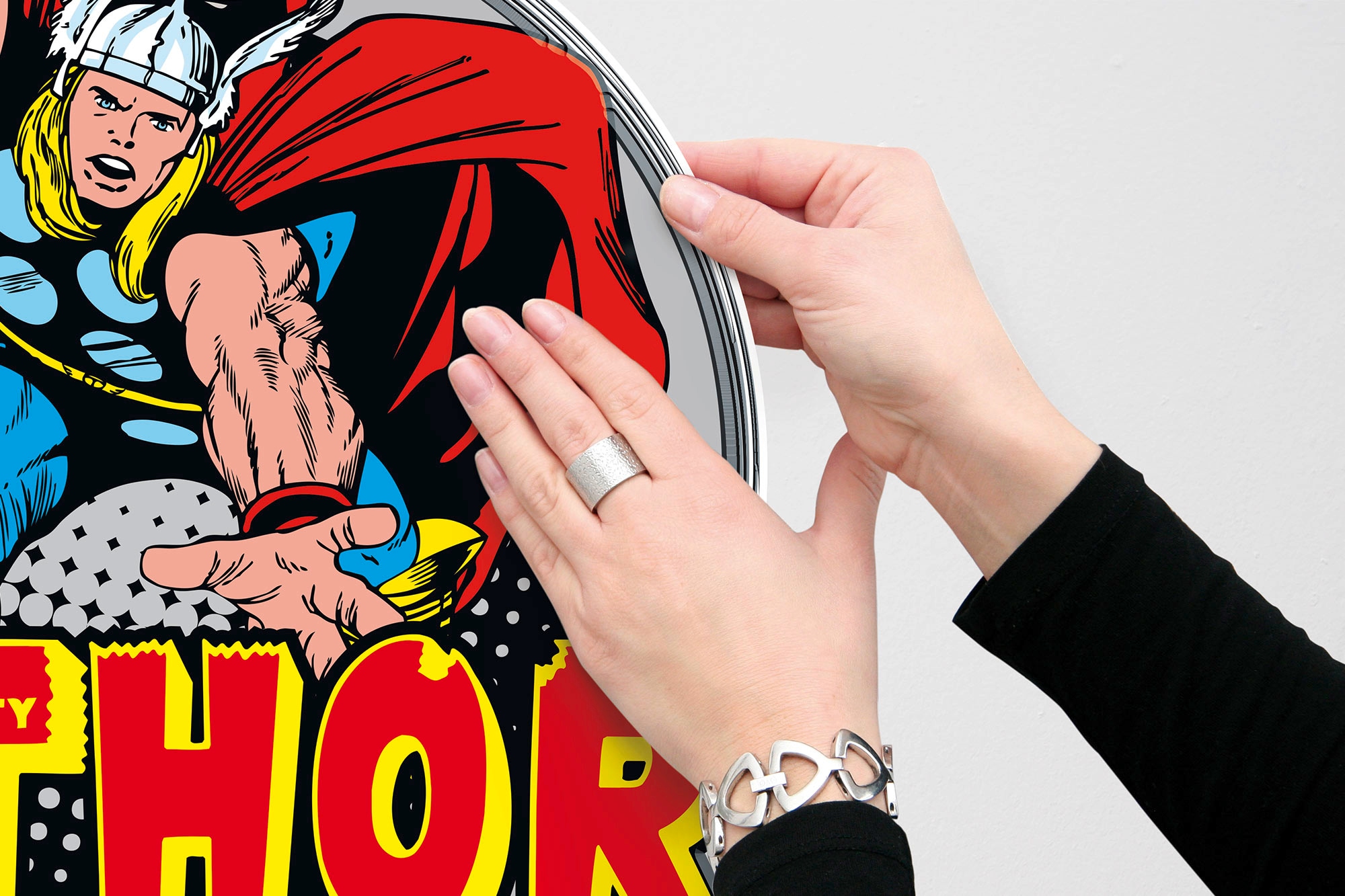 Komar Wandtattoo »Thor Comic Classic - Größe 50 x 70 cm«, (1 St.), selbstklebend, Wandsticker, Kinderzimmer