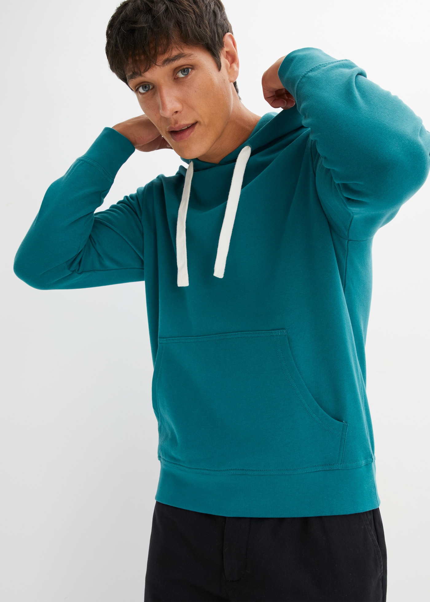 bonprix Hoodie »Hoodie aus reiner Baumwolle«, Regular Fit, mit Kängurutasche, weich angeraute Innenseite
