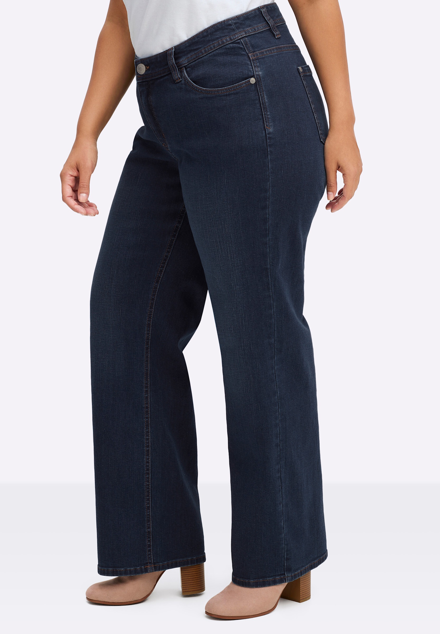 Sheego 5-Pocket-Jeans »Jeans Gerade Jeans bei schmalerer Taille und viel Po«