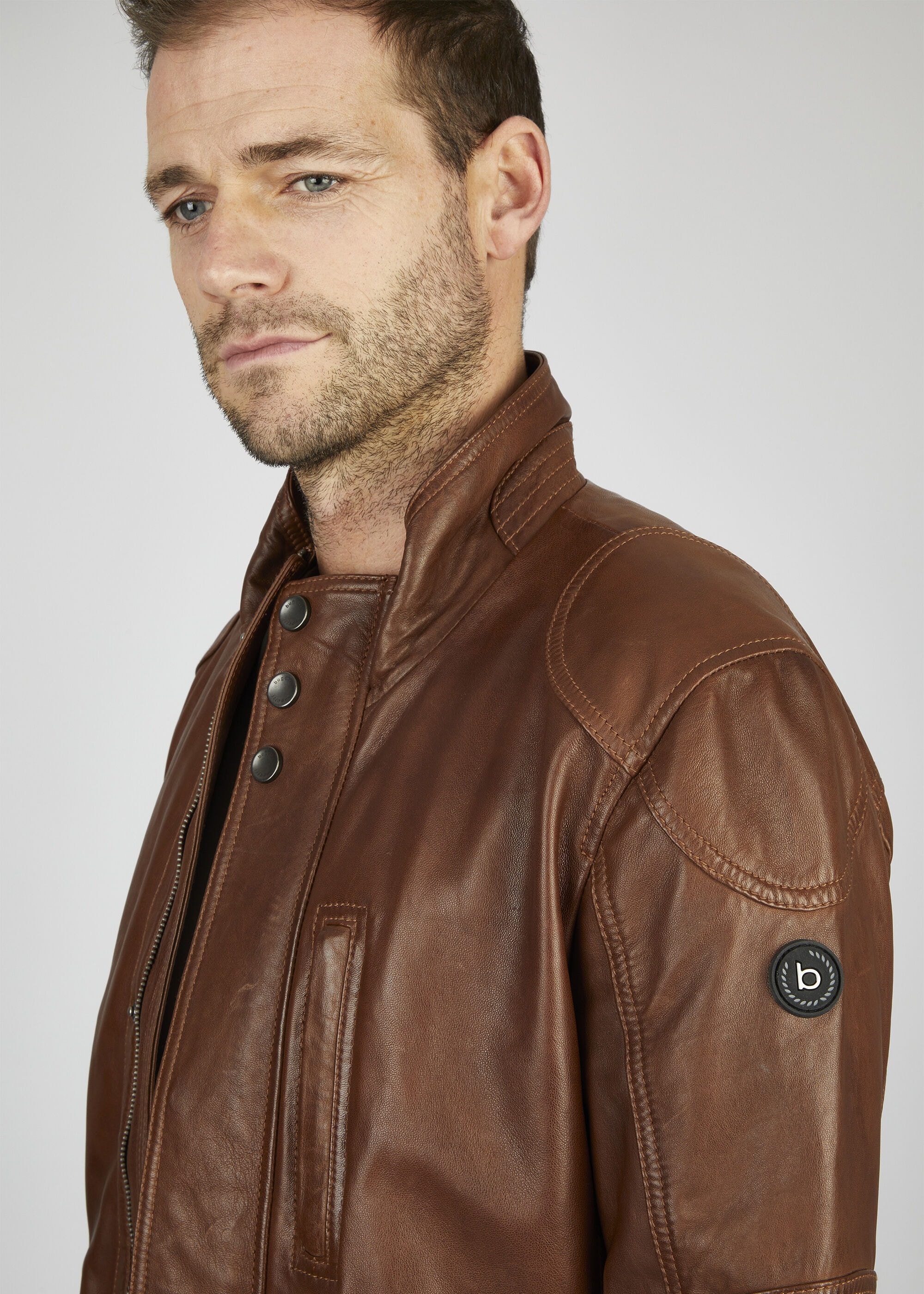 bugatti Blouson »BUANDIAMO« ohne Kapuze mit Druckknopfleiste und Stehkragen