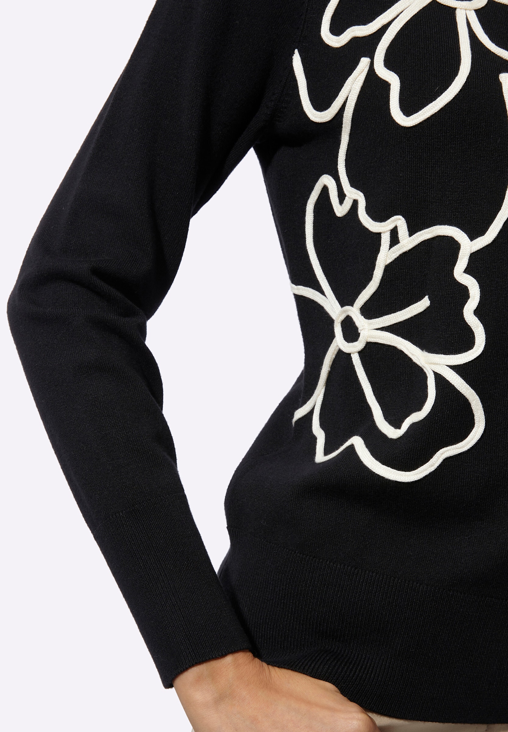creation L Strickpullover »Pullover Langarm-Pullover mit platziertem Blumenmotiv«