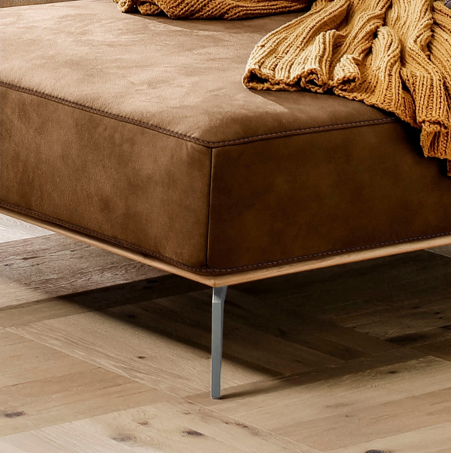 W.SCHILLIG Ecksofa »run, Designsofa mit tollem Sitzkomfort, bequem, L-Form« mit elegantem Holzsockel, Füße in Silber matt, Breite 299 cm