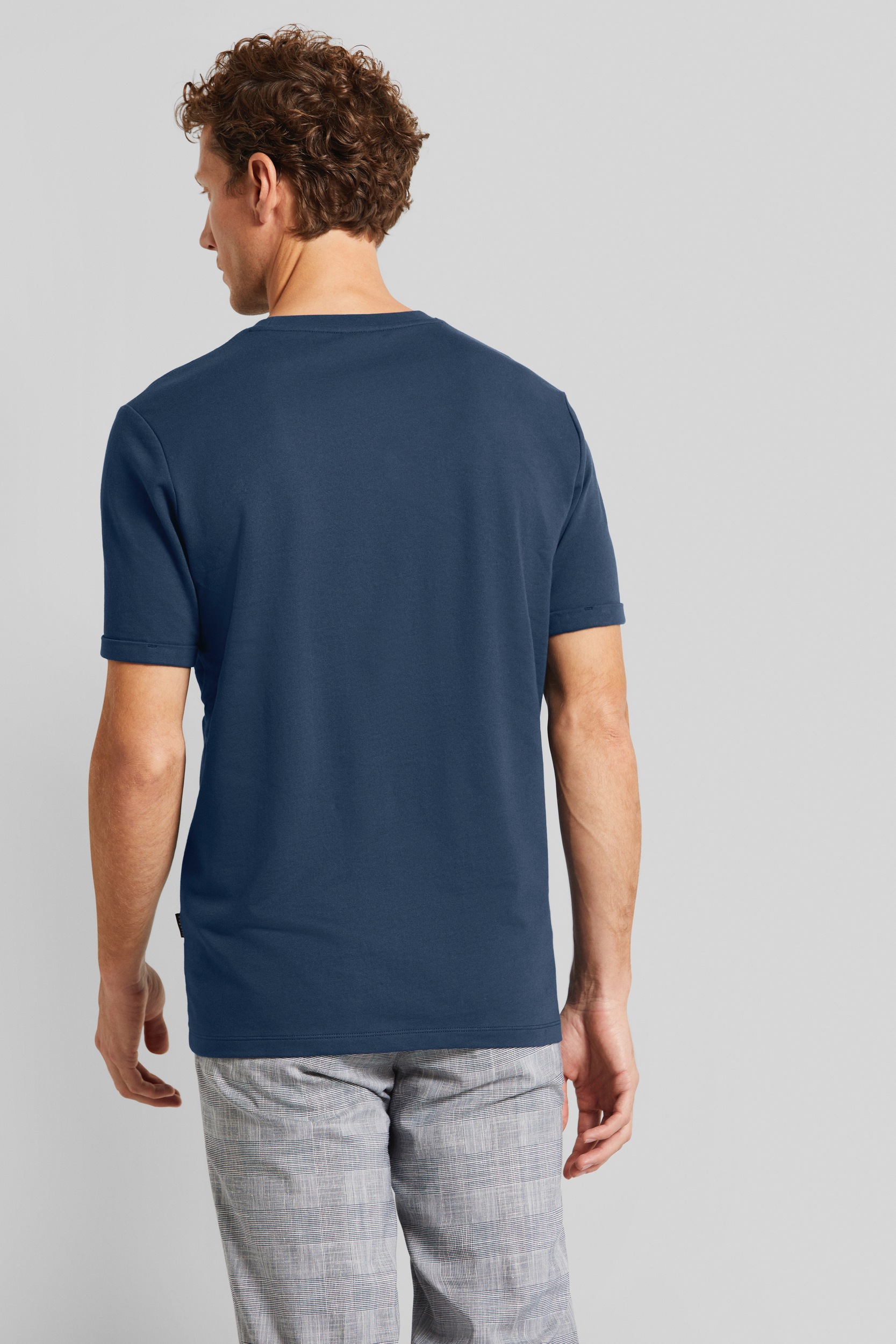 bugatti T-Shirt, mit dezentem bugatti-Print