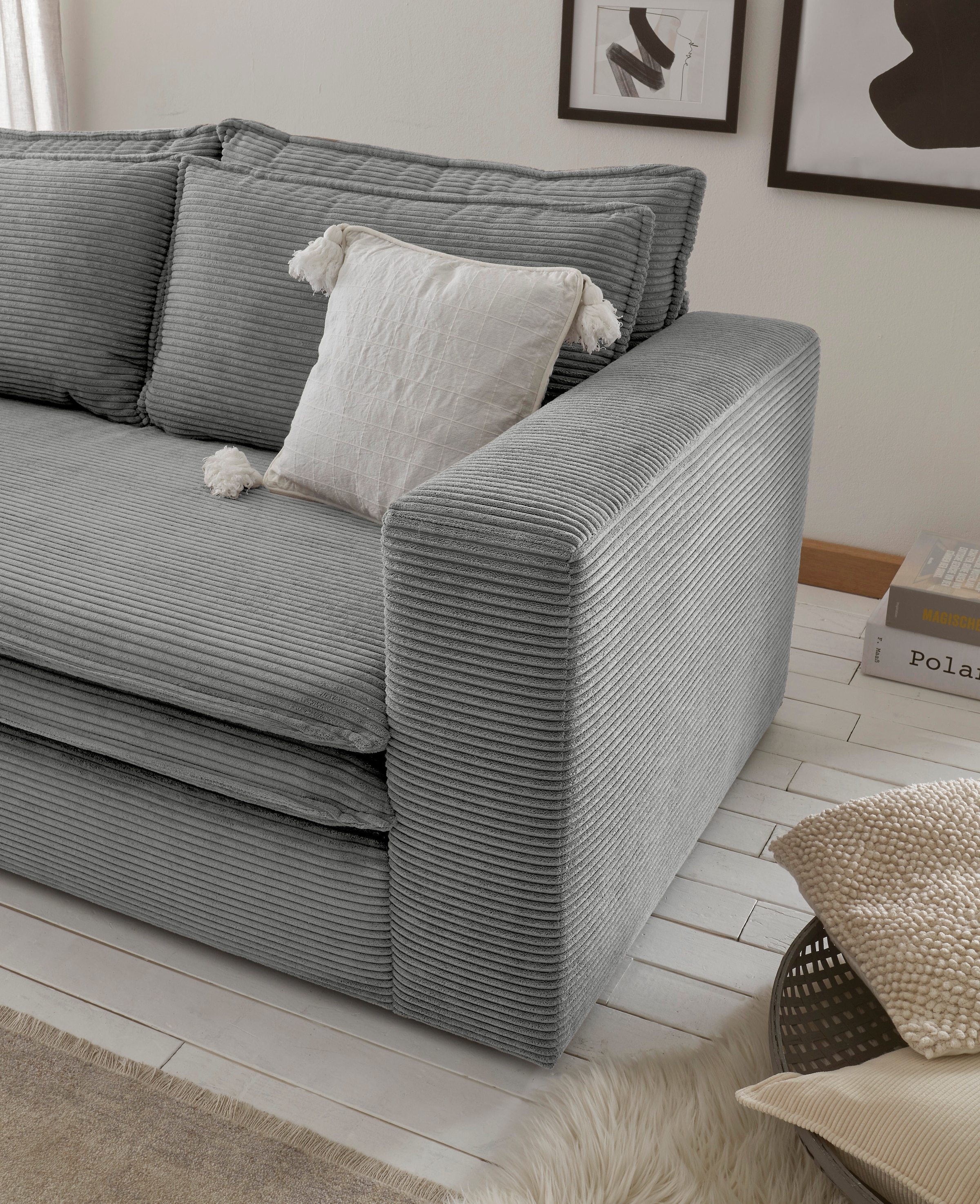 Places of Style 2-Sitzer »PIAGGE«, Hochwertiger Cord mit weicher Velours-Struktur
