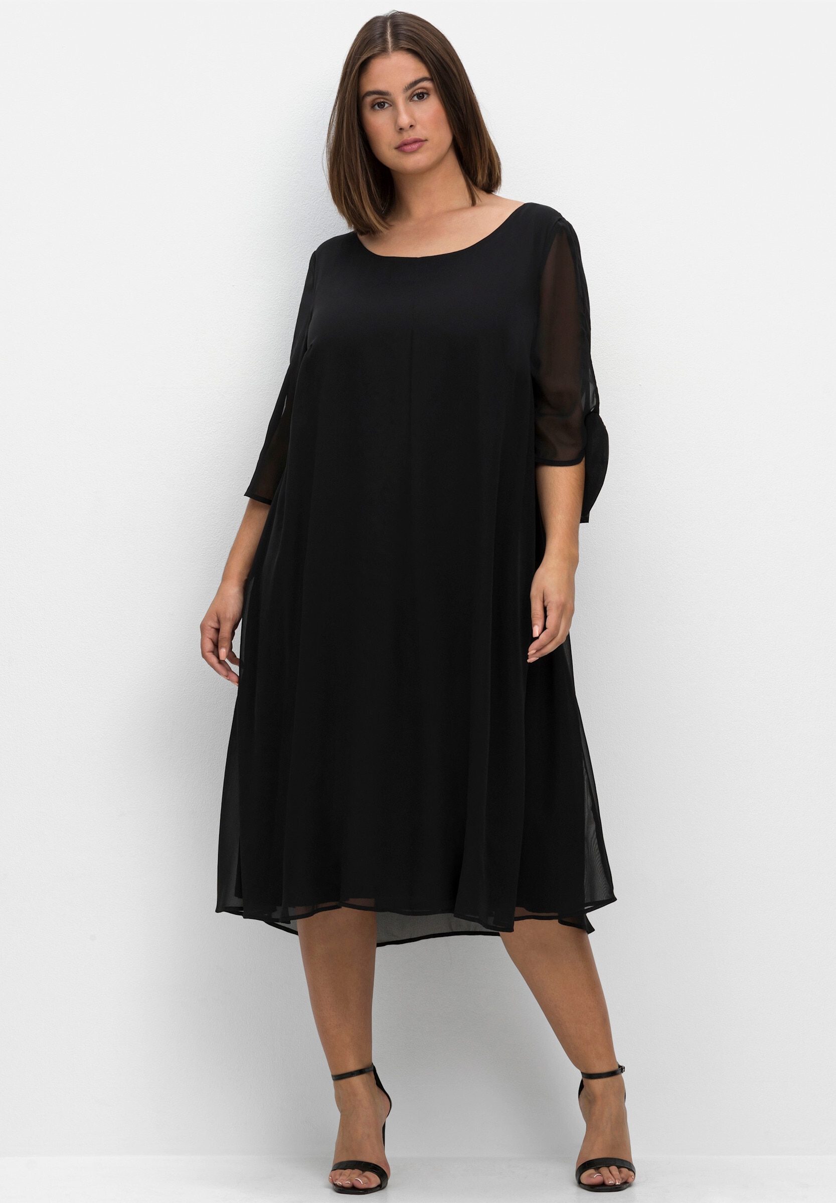 Sheego Cocktailkleid »Midikleid Chiffonkleid in Midilänge« Ohne Taschen im Lagenlook und A-Linie