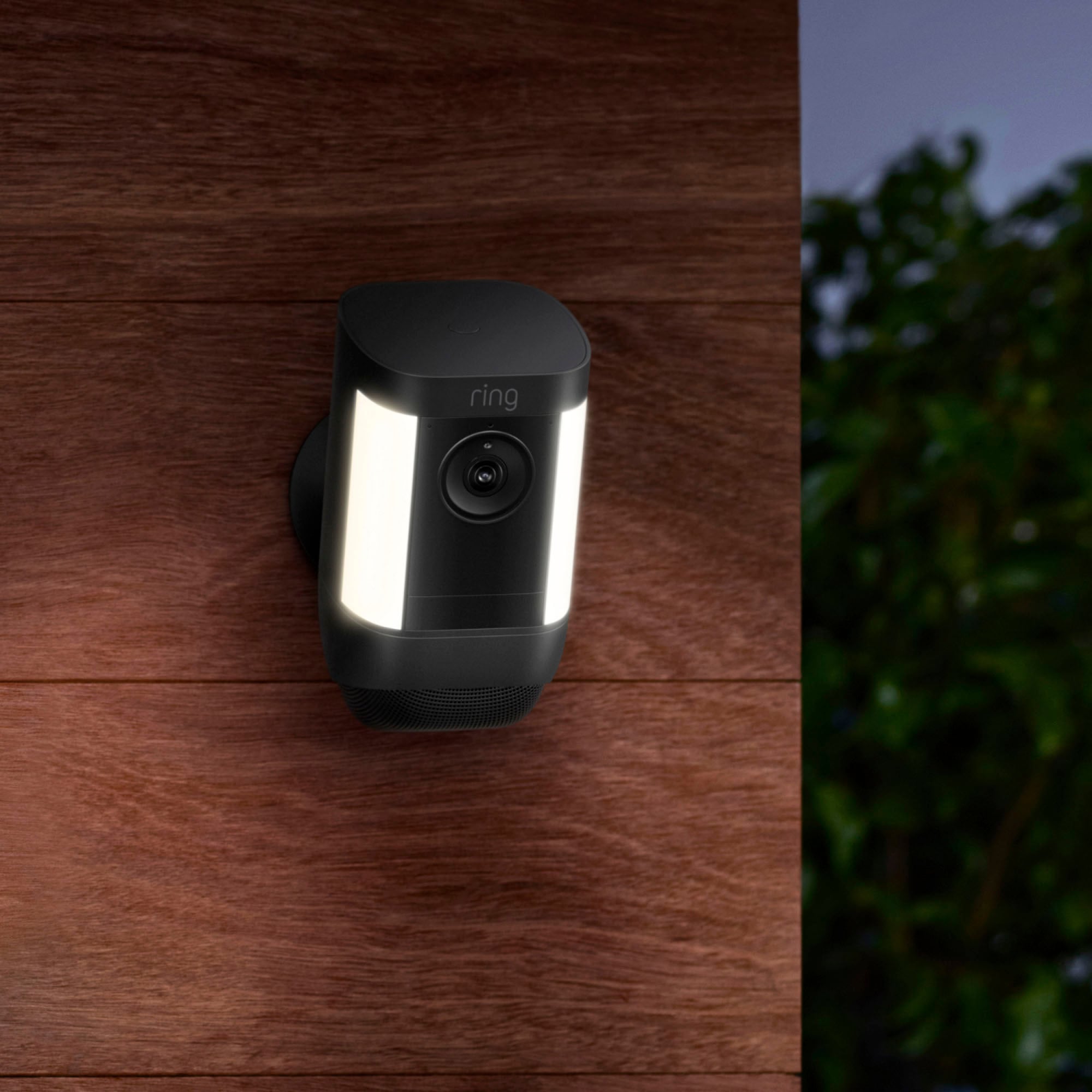 Ring Überwachungskamera »Spotlight Kamera Pro Akku«, Außenbereich