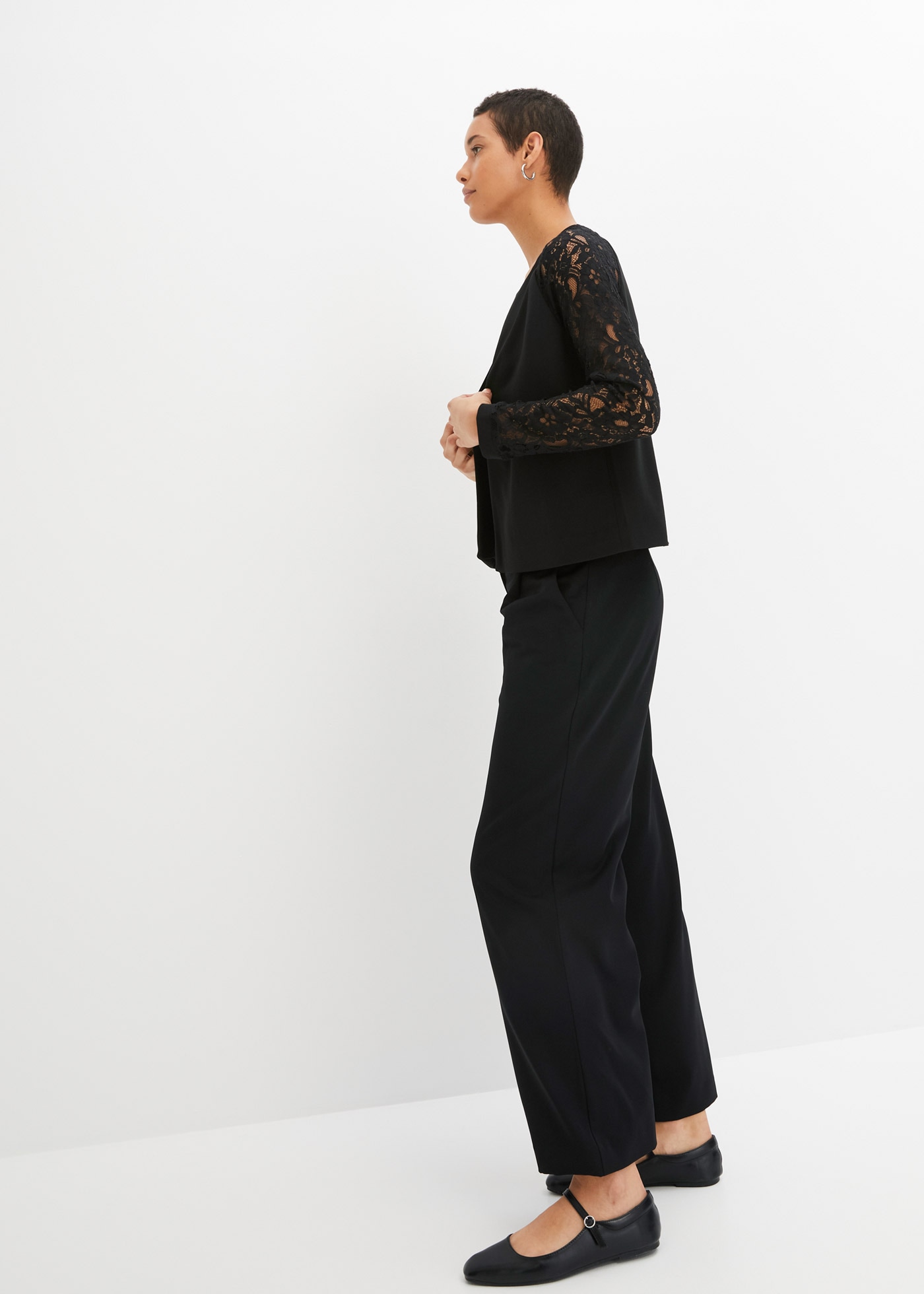 bonprix Jackenblazer »Blazer mit Spitzenärmeln« Blazer mit Spitzenärmeln