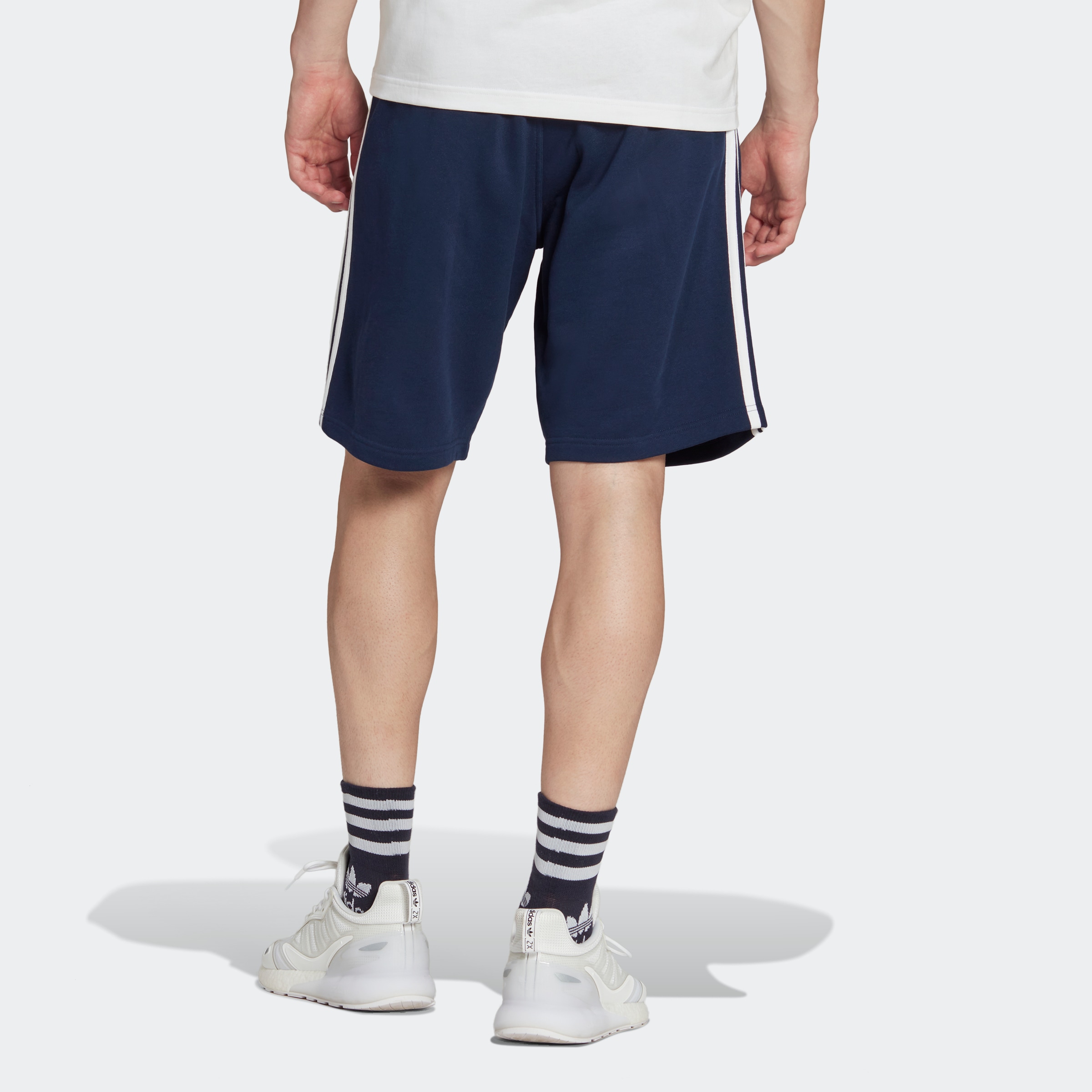 adidas Originals Shorts »ADICOLOR CLASSICS 3-STREIFEN SWEAT«, (1 tlg.)