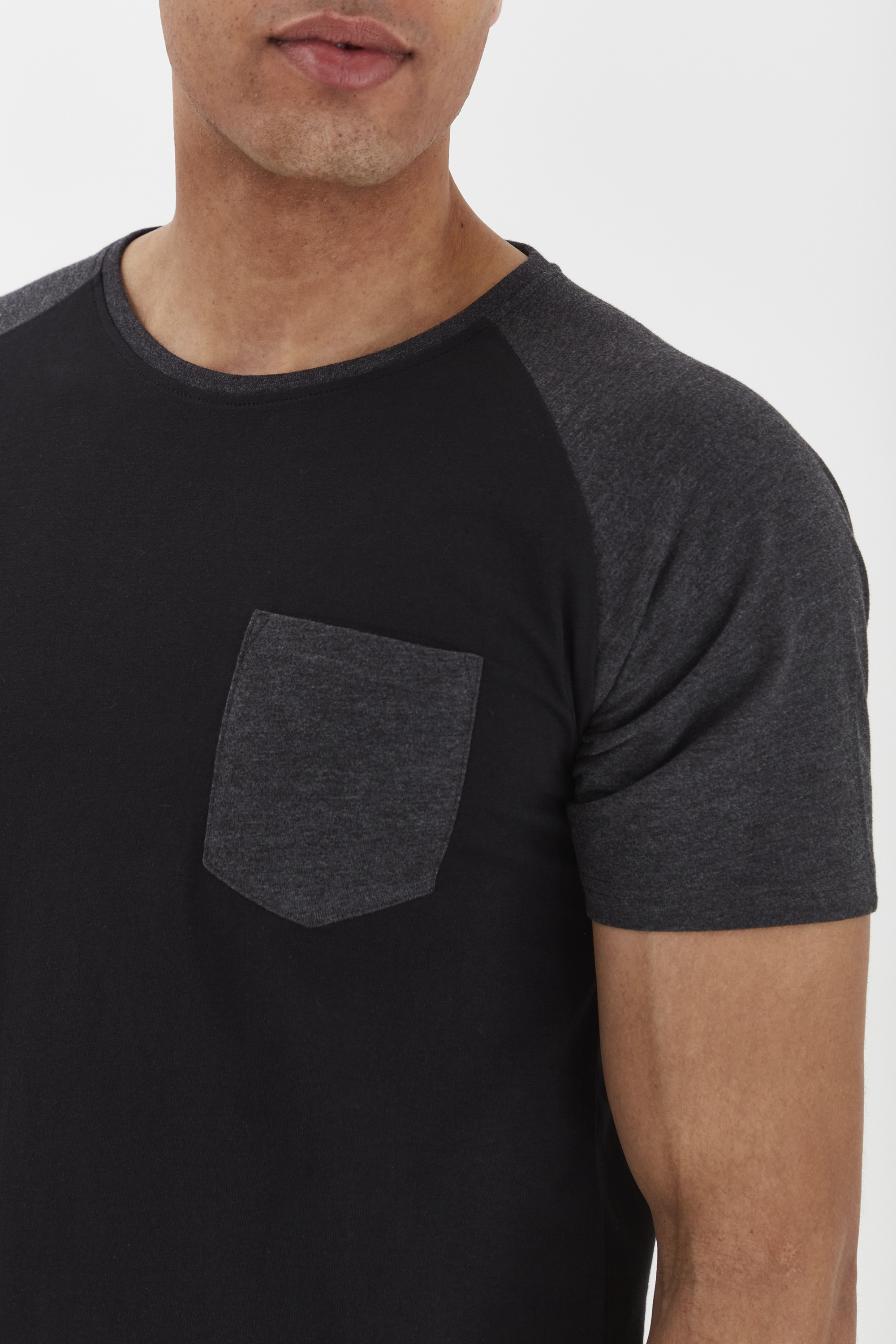 Indicode Rundhalsshirt »Rundhalsshirt IDGresham«