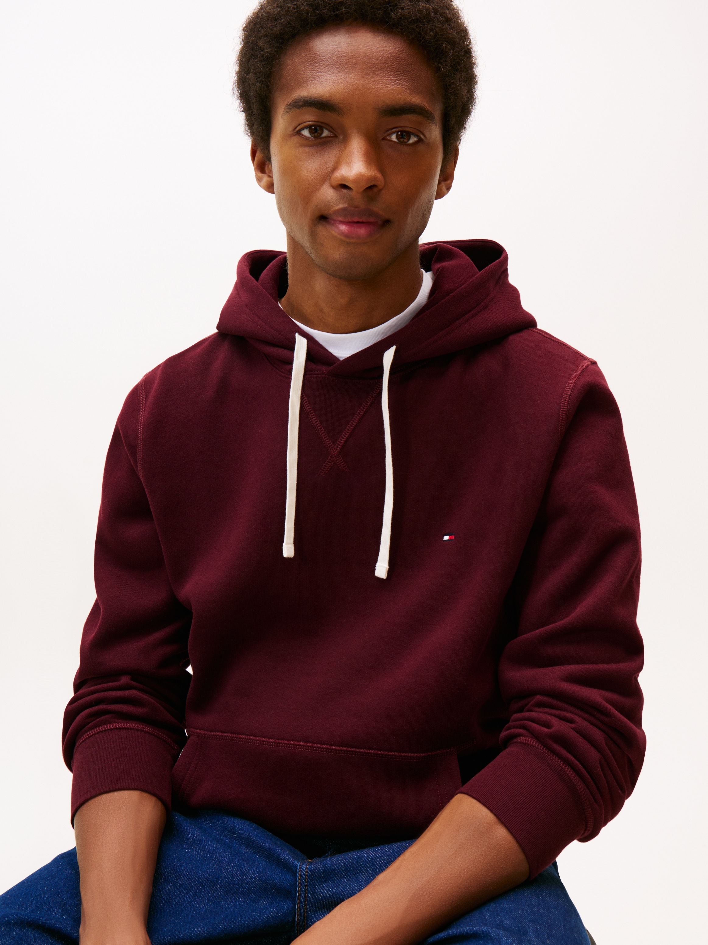 Tommy Hilfiger Hoodie »ESS SEASONAL FLEECE HOODY mit Kapuze und Kängurutasche«, unifarben, casual, regular fit, Baumwollmix, Kapuze
