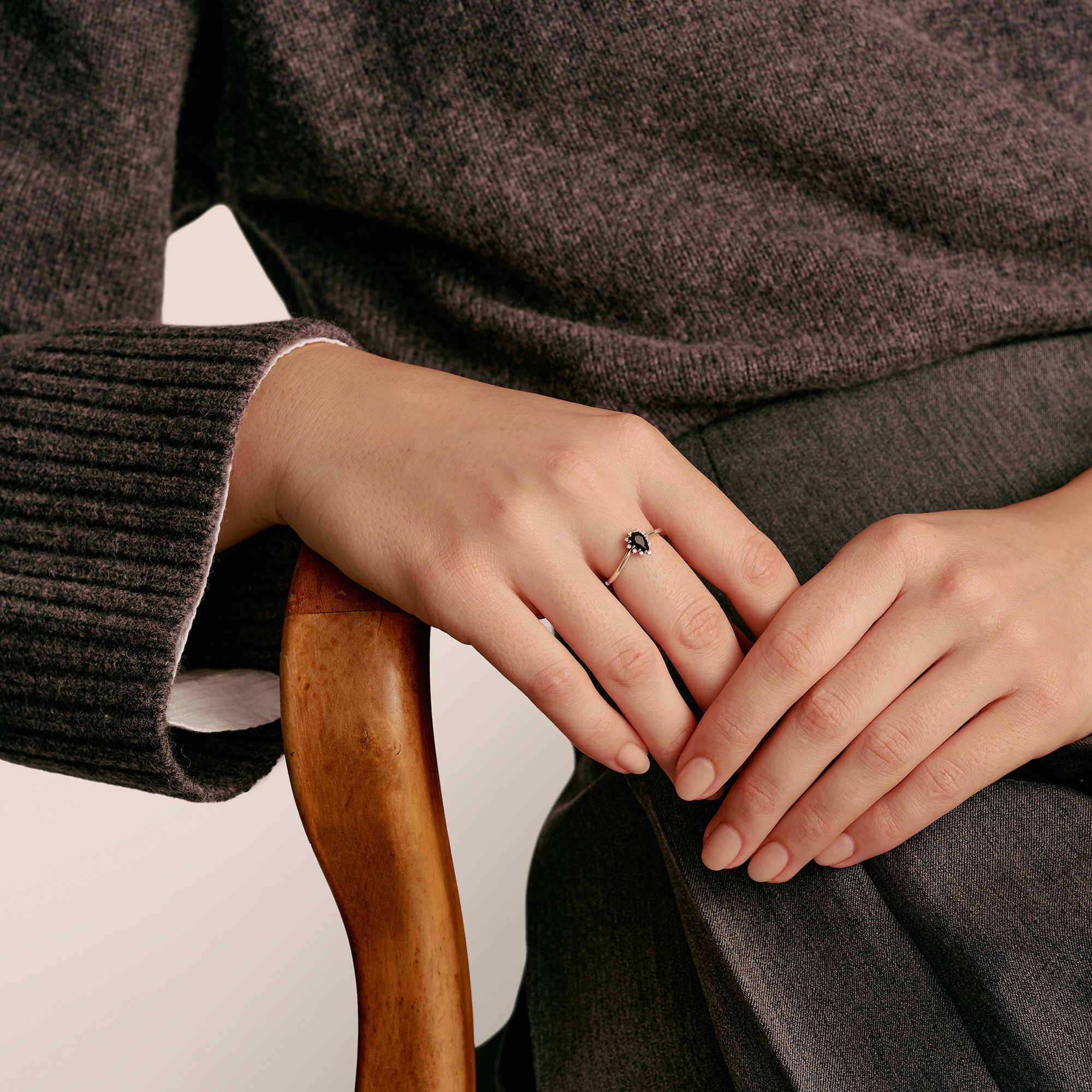 THOMAS SABO Fingerring »True Romance Ring mit Schwarzen Tropfen« mit Zirkonia (synth.)