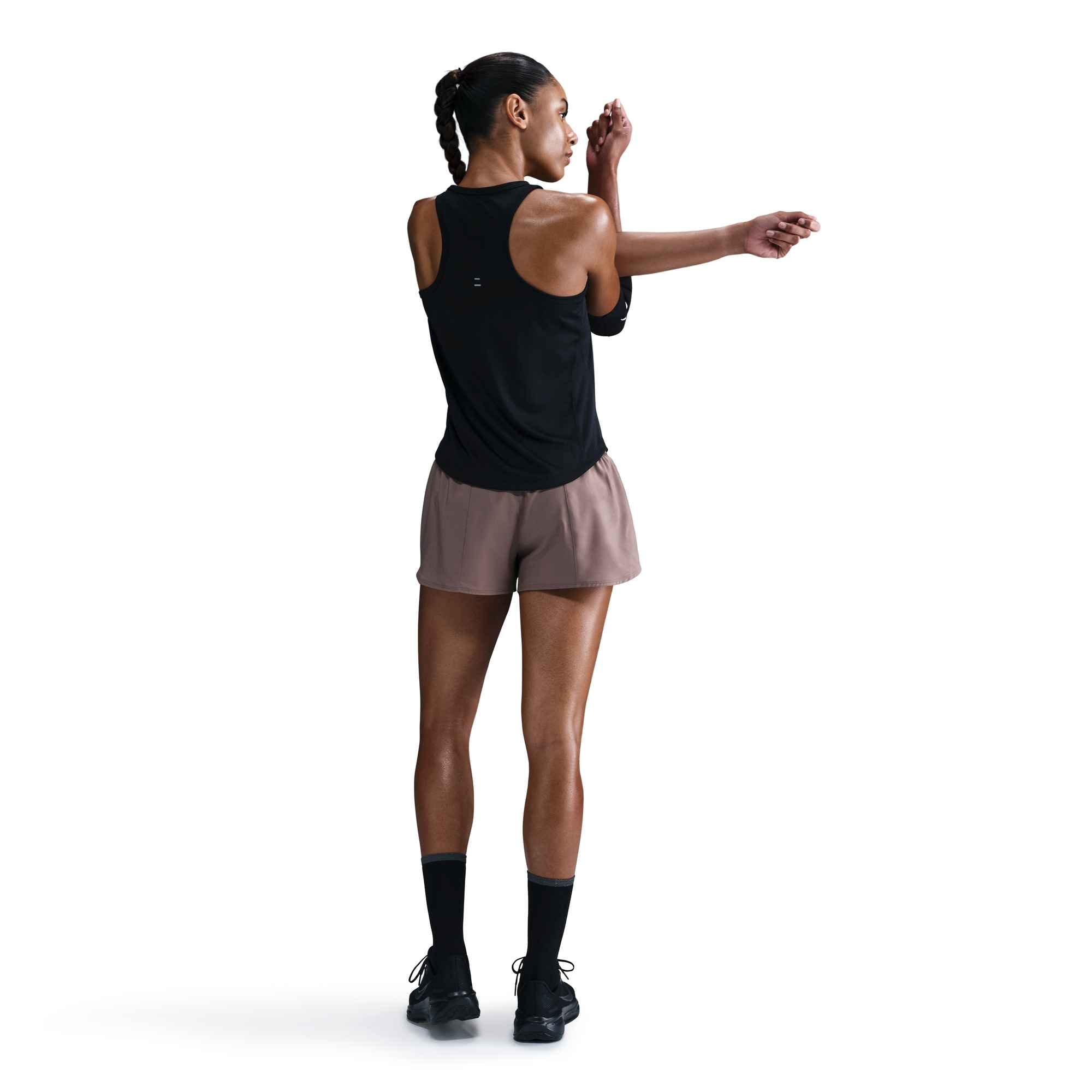 Nike Lauftop »W NK TEMPO DF TANK« abgerundeter Saum, schweißableitendes Dri-FIT-Material