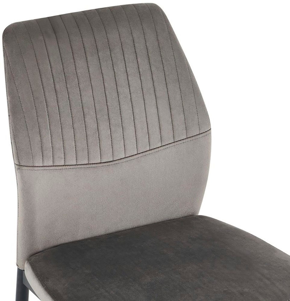 OTTO home Esszimmerstuhl »Nora, 4er-Set« (Set) 4 Stk.moderne Samtstühle mit Kontrastnähten und schwarzem Metallgestell