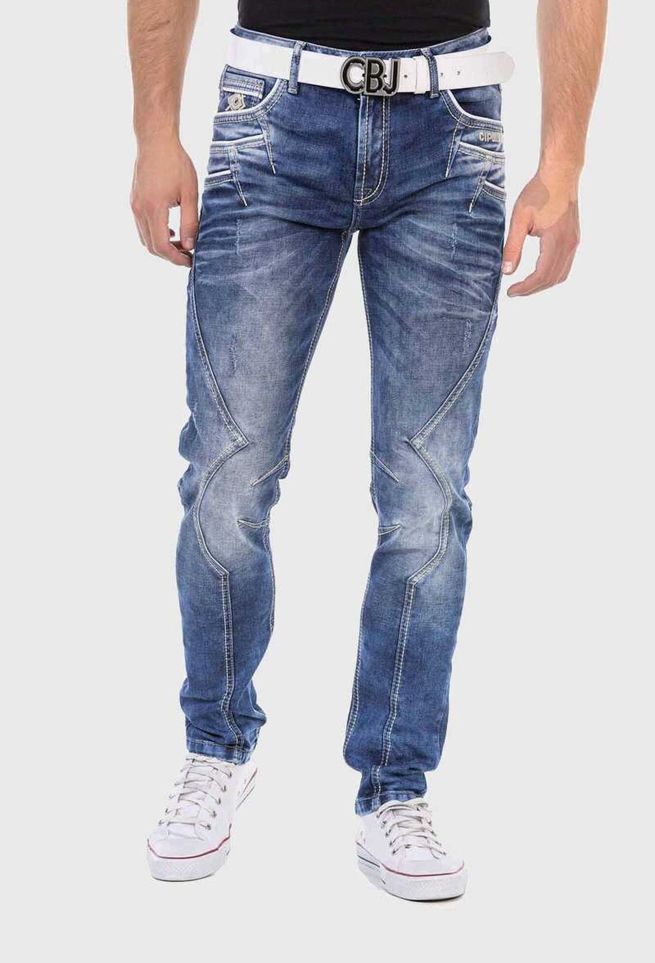 Cipo & Baxx Straight-Jeans »Cipo & Baxx Jeans« im trendigen Design