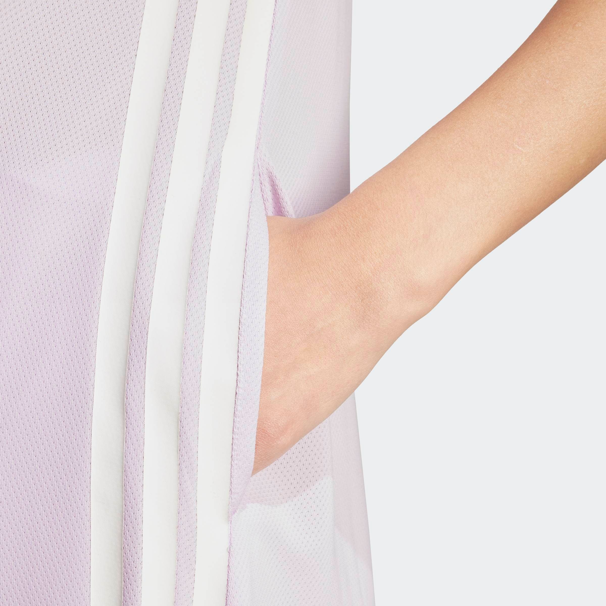 adidas Sportswear Shirtkleid »W TIRO Q2 DRE«, (1 tlg.)