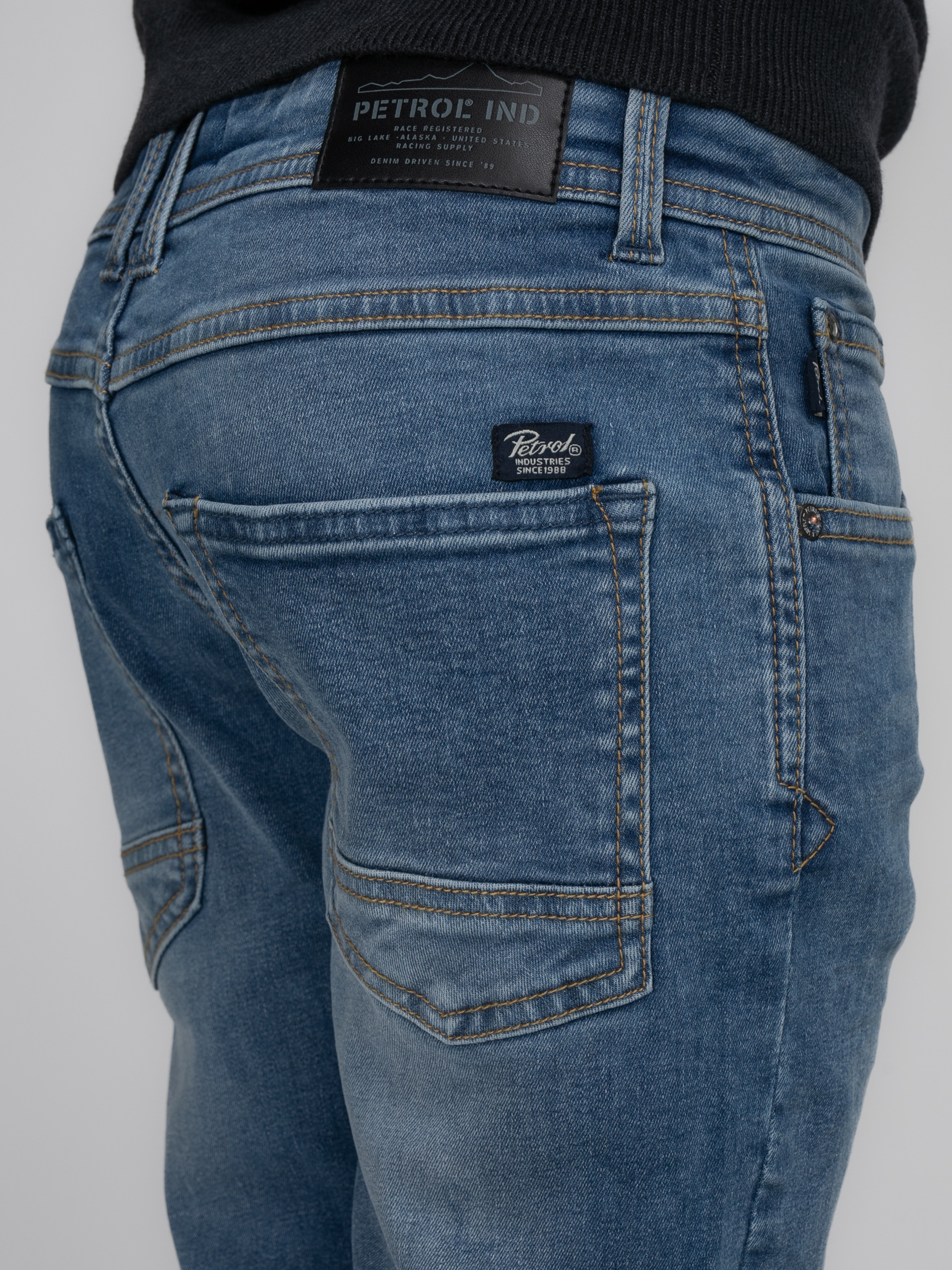 Petrol Industries Straight-Jeans, mit Washed-Optik