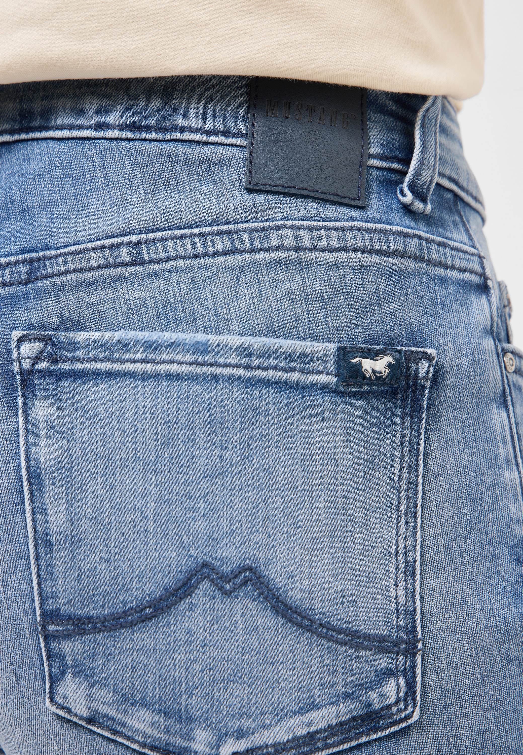 MUSTANG Slim-fit-Jeans »Damen Style Crosby Relaxed Slim«