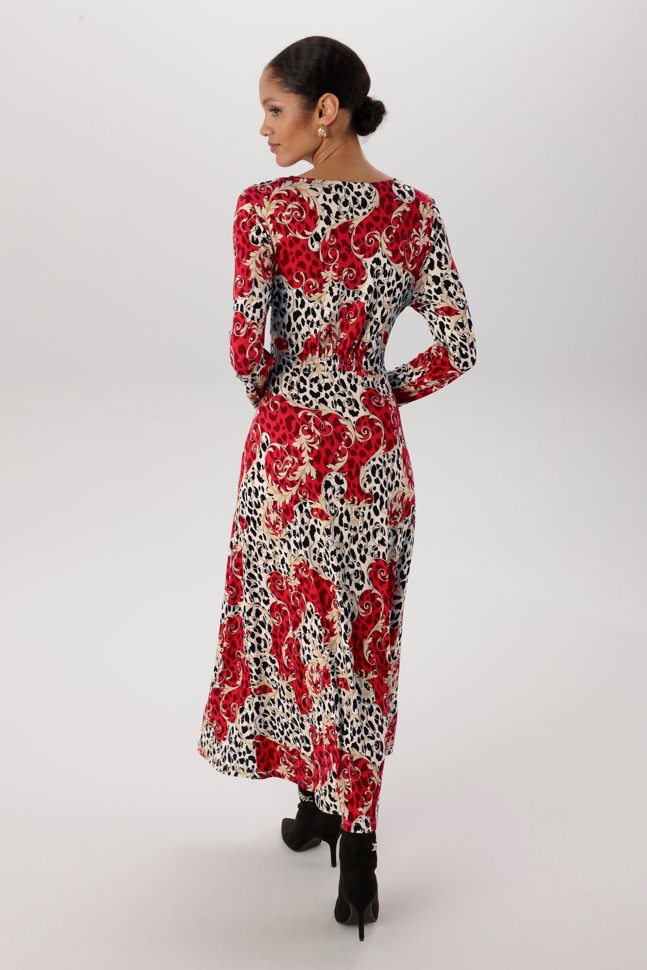 Aniston SELECTED Midikleid mit Smok-Details und fantasievollem Leo-Print