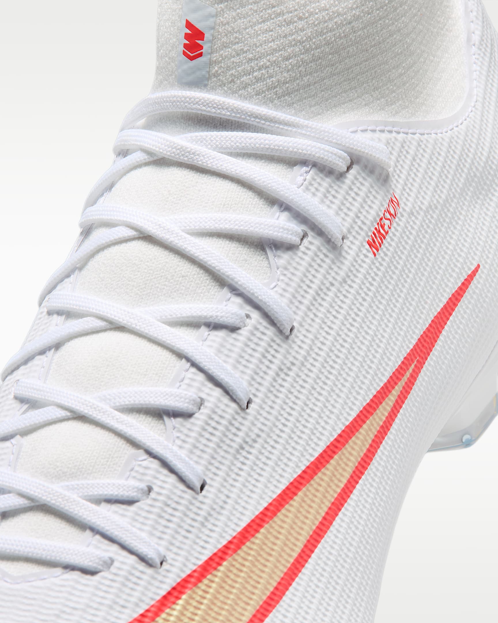 Nike Fußballschuh »Mercurial Superfly 11 Academy MG«  für Rasen und Kunstrasen neuer Generation speziell feste Böden